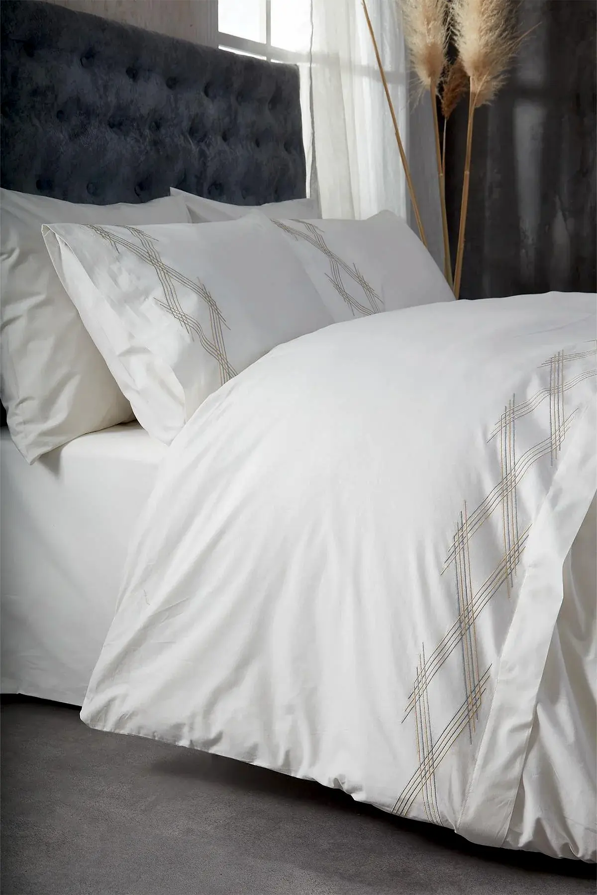 Alizya Karo Nakışlı Çift Kişilik 6 Parça Nevresim Takımı - Nazik Home - Yuvama Değer!