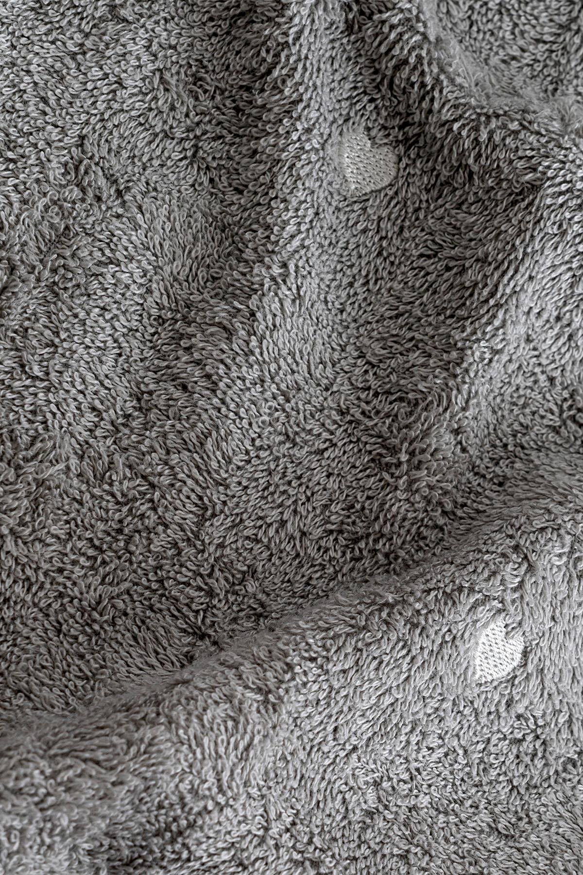 Amore Kalp Nakışlı El Havlusu (30 x 50 cm)