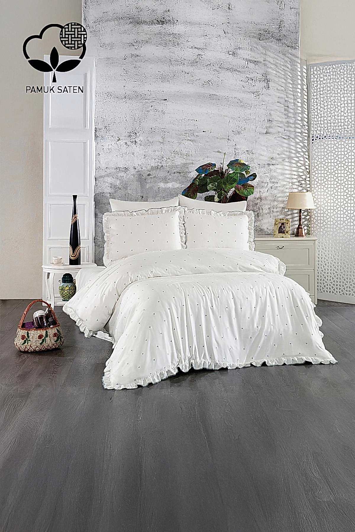 Amore Kalp Nakışlı Pamuk Saten Süper King Size 6 Parça Nevresim Takımı - Nazik Home - Yuvama Değer!