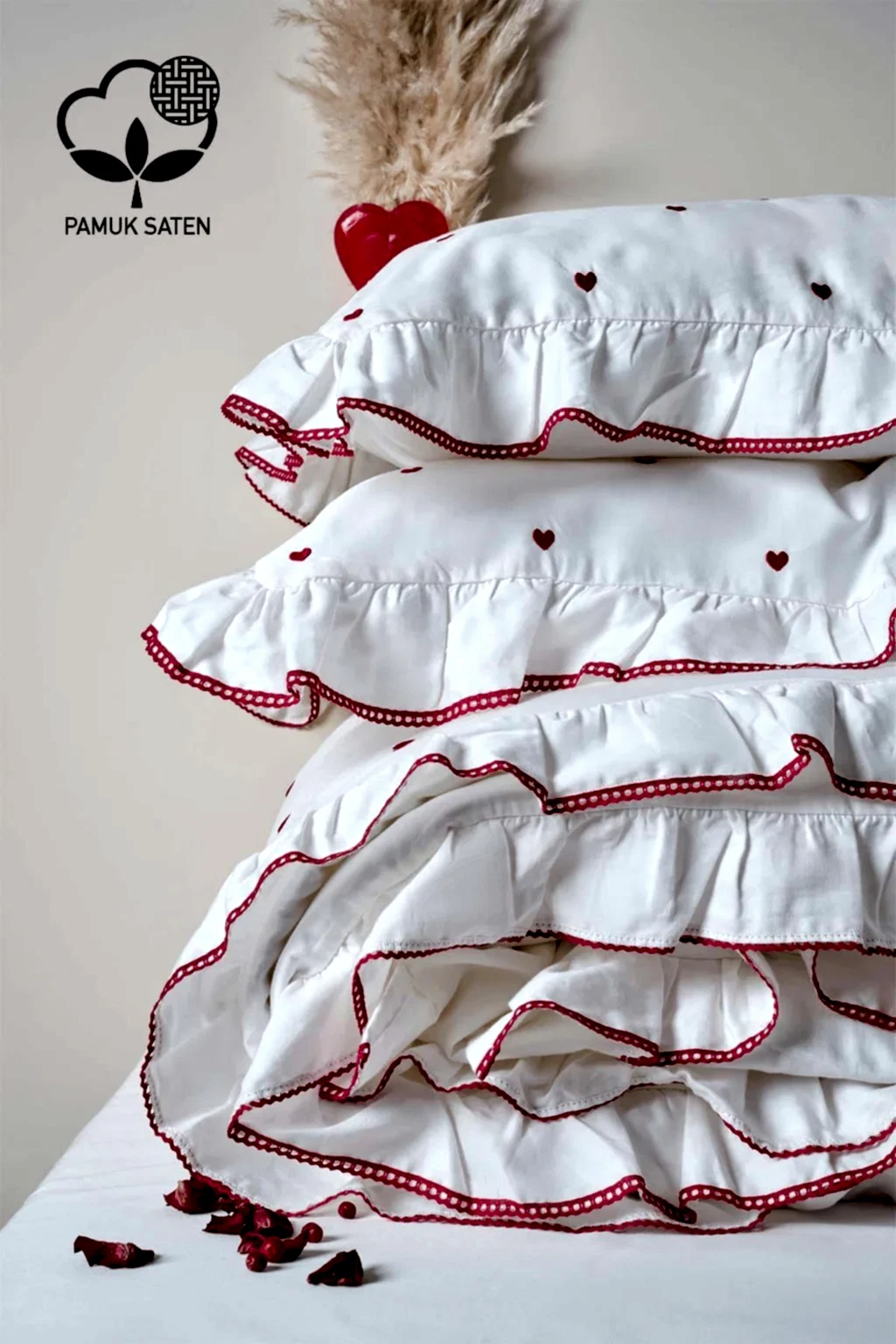 Amore Pamuk Saten Çift Kişilik Kalpli Nevresim Takımı - Nazik Home - Yuvama Değer!
