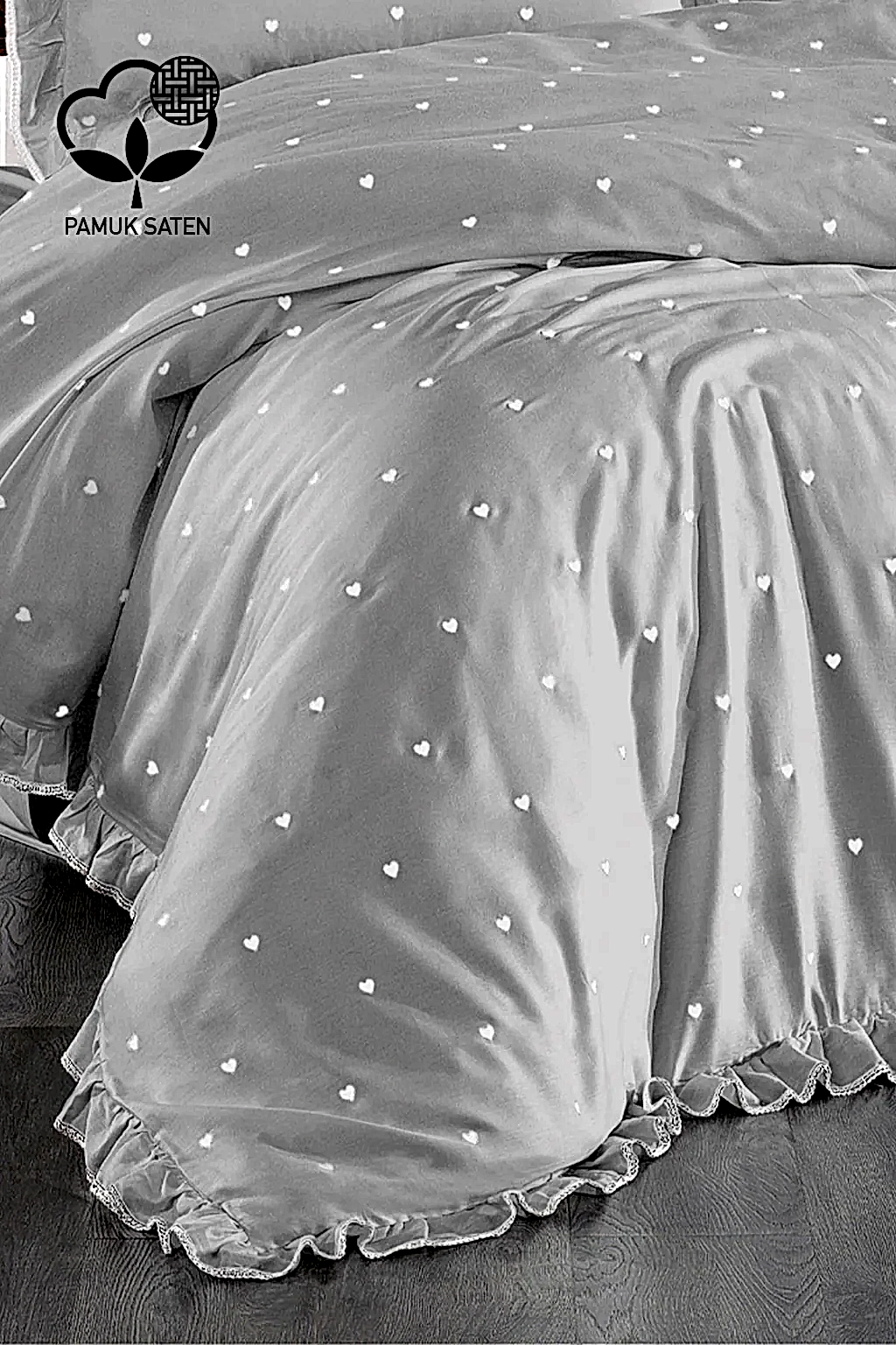Amore Pamuk Saten Çift Kişilik Kalpli Nevresim Takımı