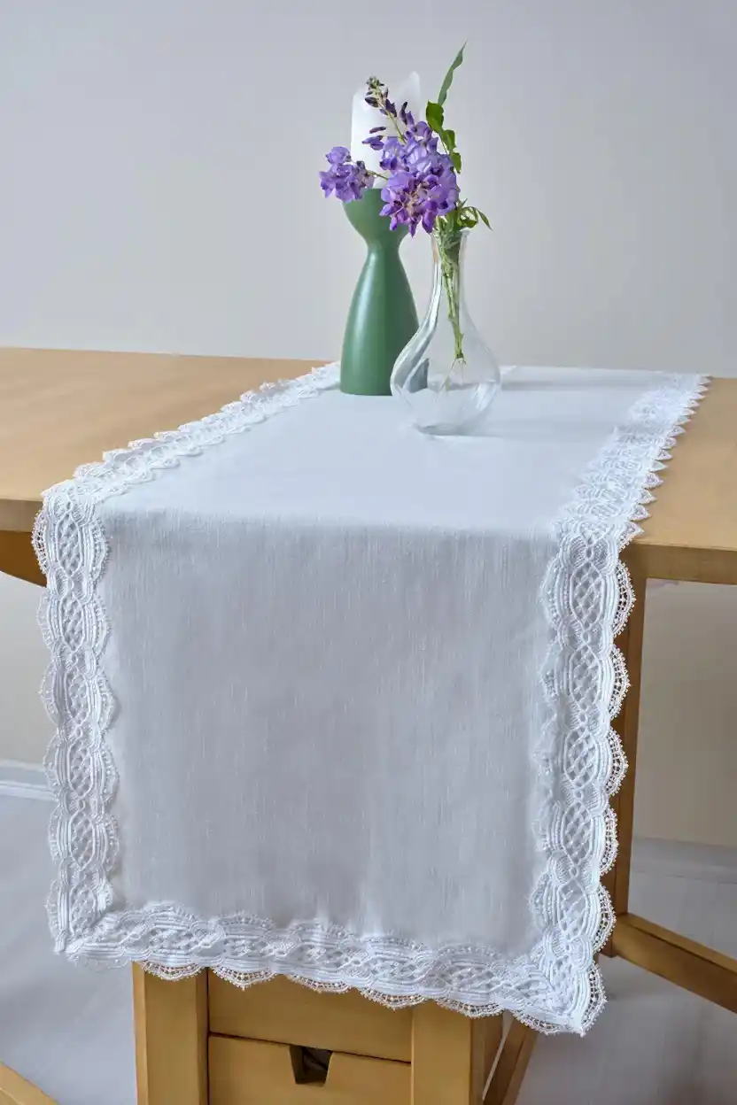 Asel Dantelli Leke Tutmaz Runner (40 x 140 cm) - Nazik Home - Yuvama Değer!