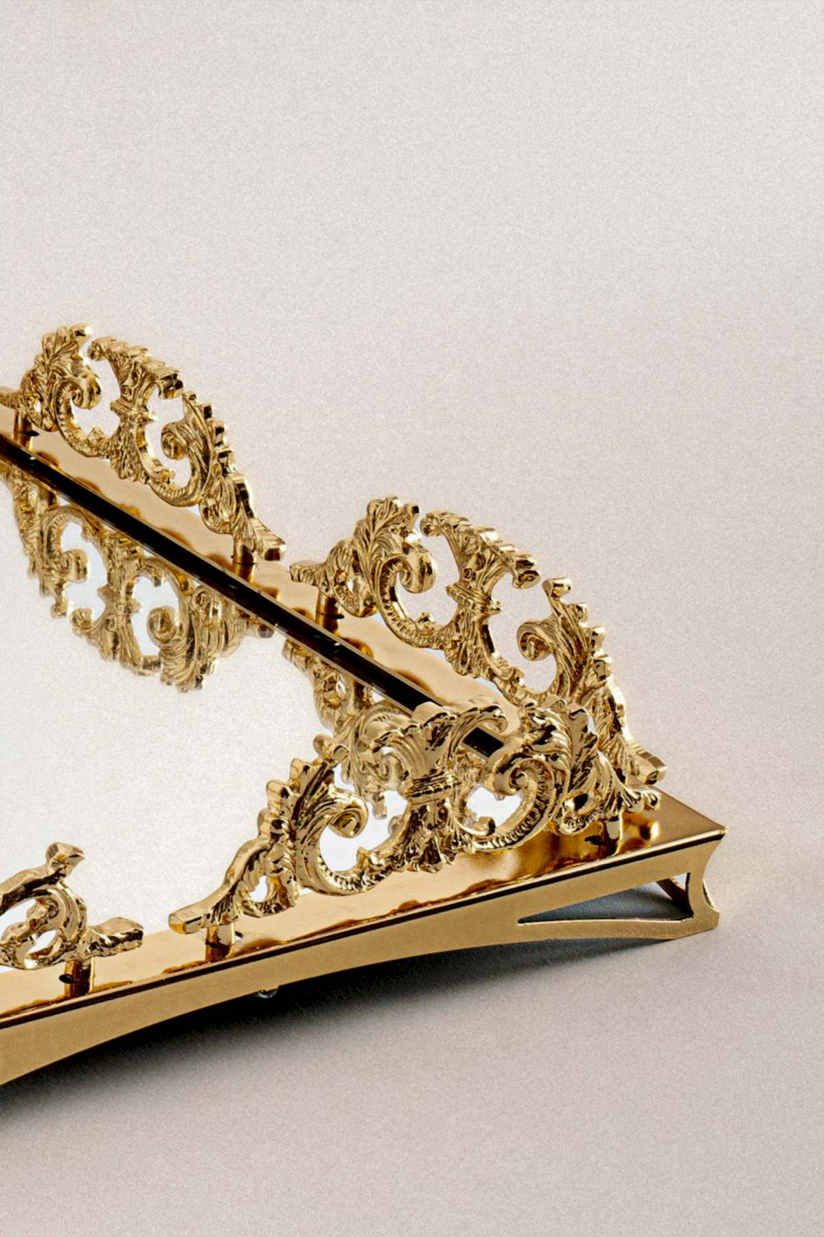 Elite Taç İşlemeli Dikdörtgen Altın Büyük Tepsi (46 x 32 cm) - Nazik Home - Yuvama Değer!