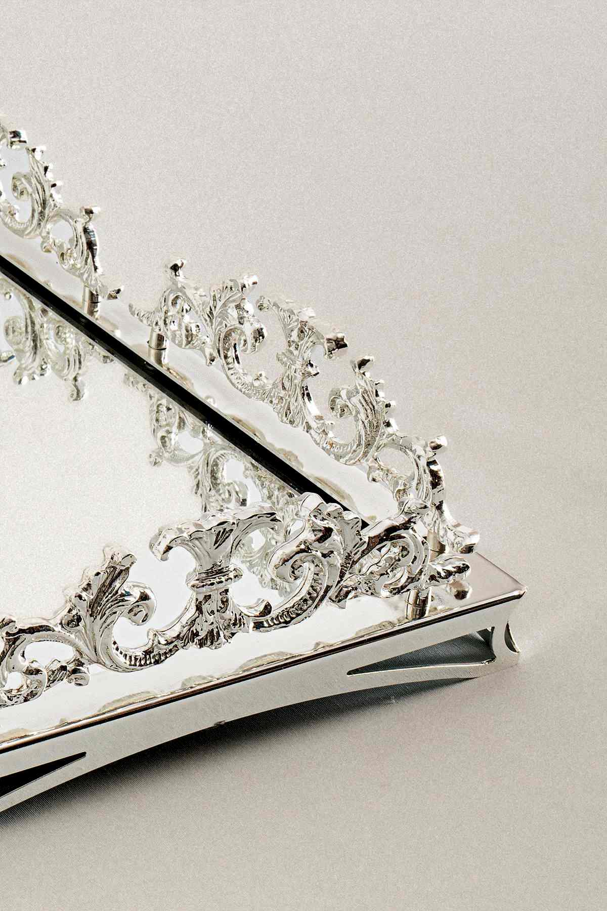 Elite Taç İşlemeli Kare Gümüş Büyük Tepsi (47 x 47 cm) - Nazik Home - Yuvama Değer!