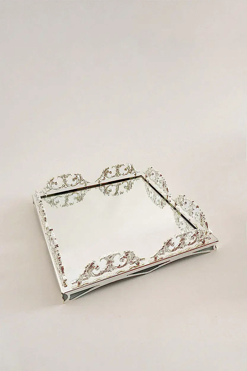 Elite Taç İşlemeli Kare Gümüş Orta Tepsi (37 x 37 cm) - Nazik Home - Yuvama Değer!