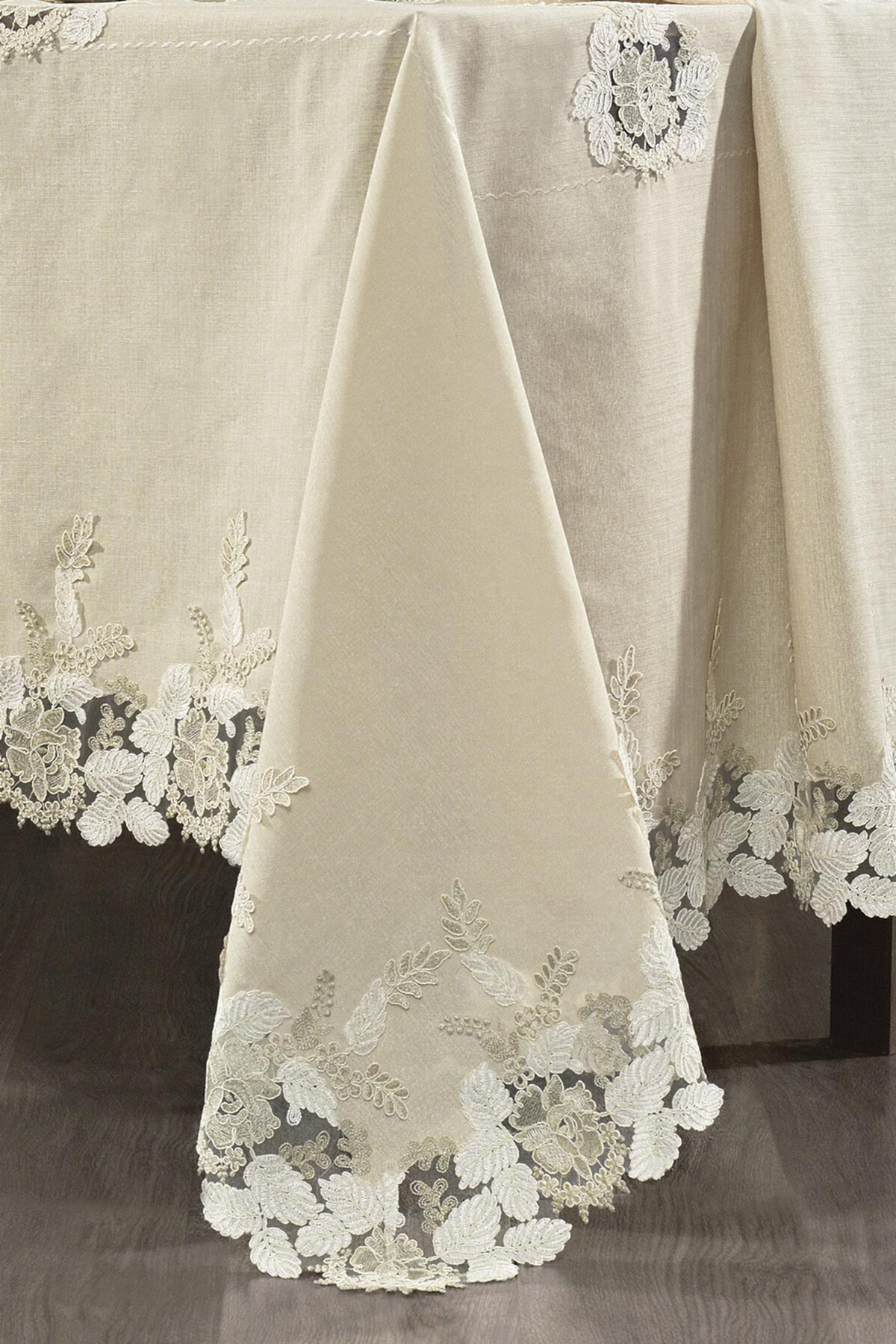 Floransa Leke Tutmaz Dertsiz Masa Örtüsü (160 x 260 cm) - Nazik Home - Yuvama Değer!