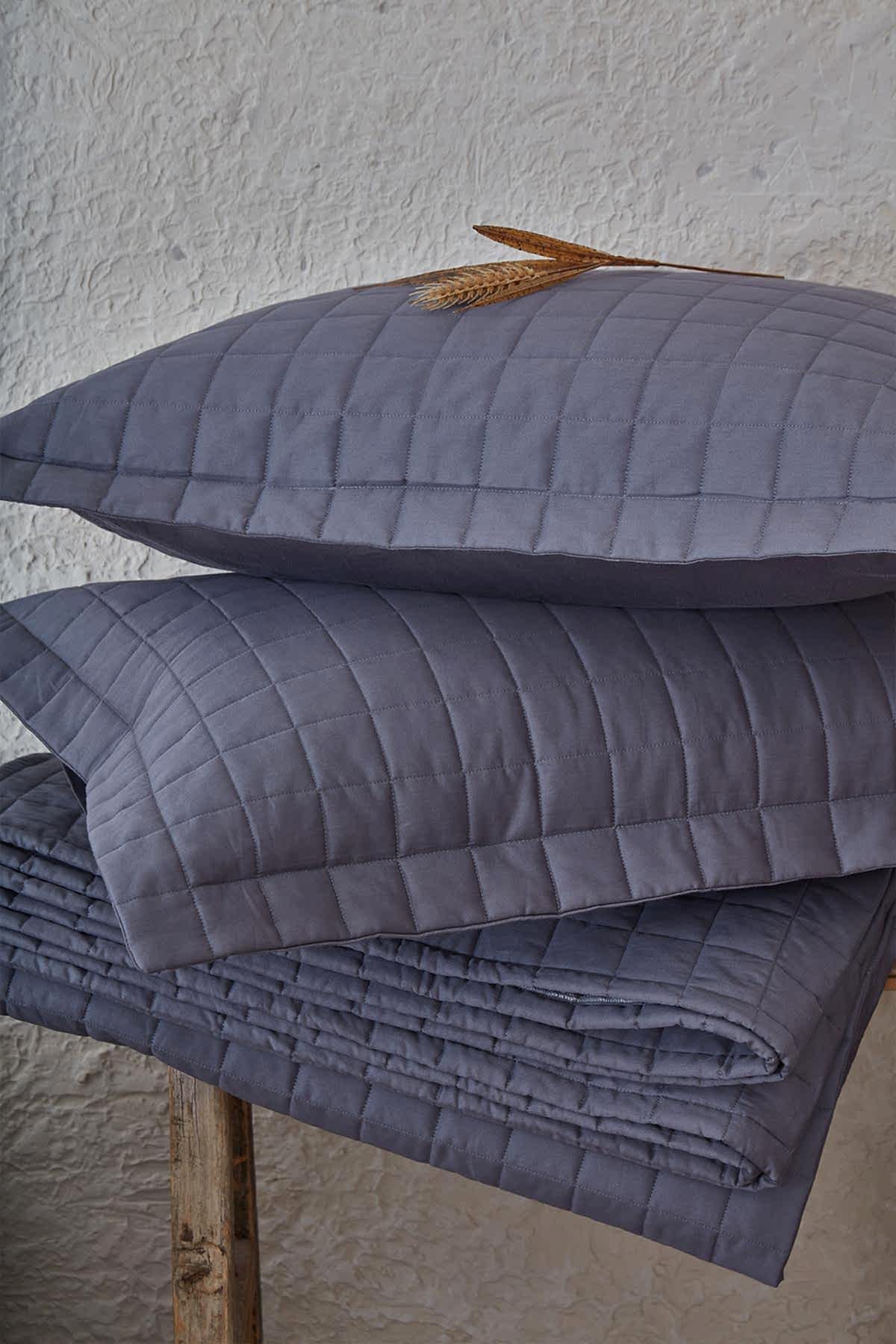 Girne Kapitoneli Çift Kişilik Yatak Örtüsü - Nazik Home - Yuvama Değer!