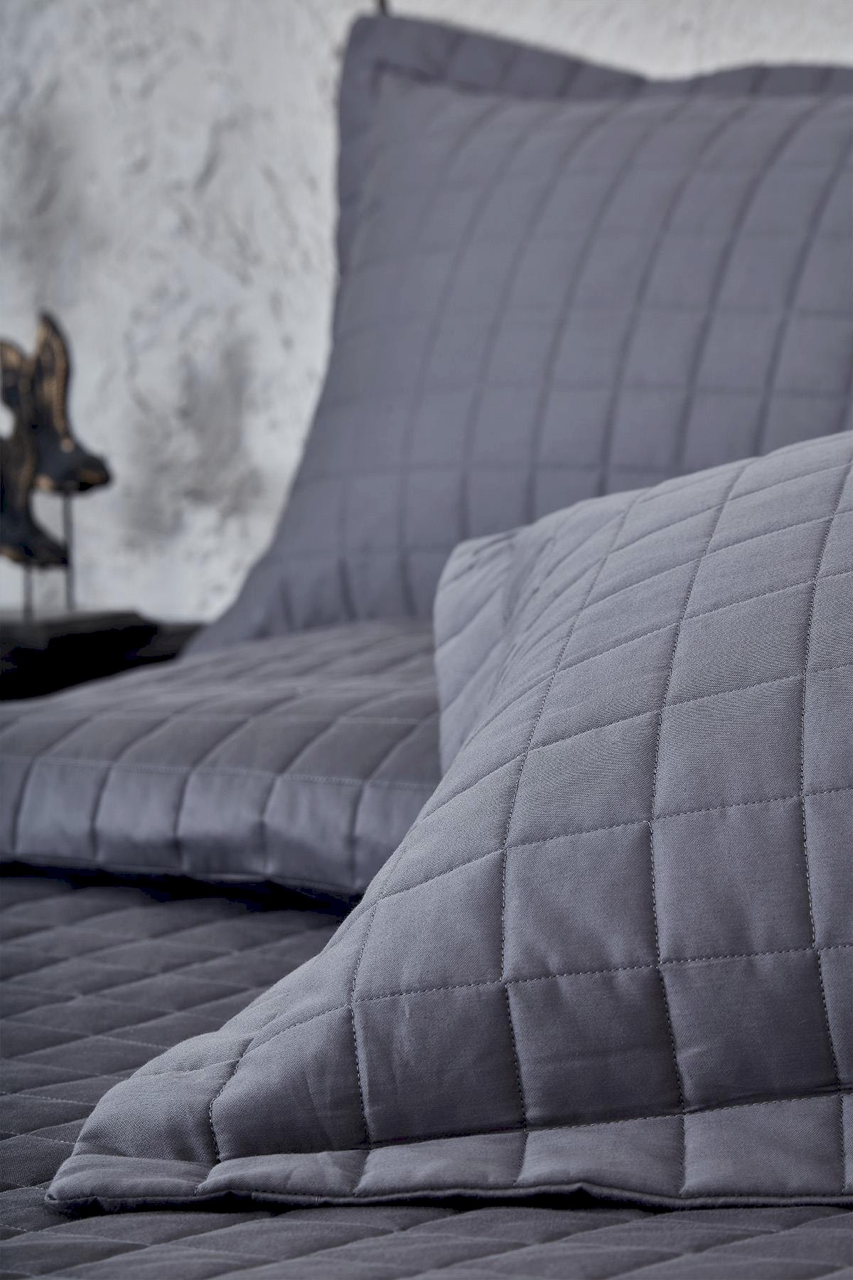 Girne Kapitoneli Çift Kişilik Yatak Örtüsü - Nazik Home - Yuvama Değer!