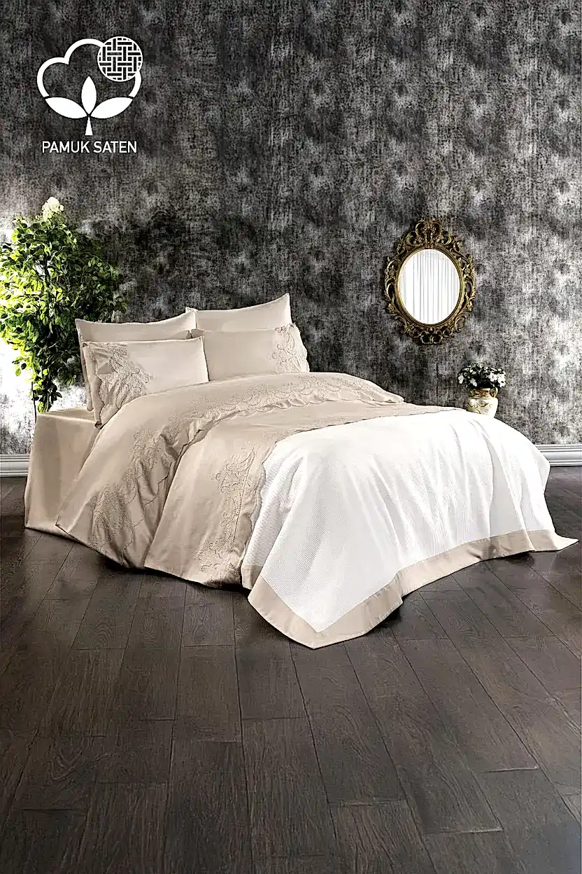 Hanedan İşlemeli Çift Kişilik 7 Parça Nevresim + Pike Set - Nazik Home - Yuvama Değer!