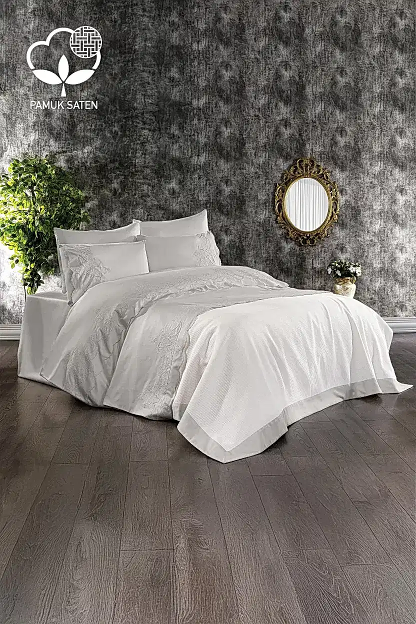 Hanedan İşlemeli Süper King Size 7 Parça Nevresim + Pike Set - Nazik Home - Yuvama Değer!