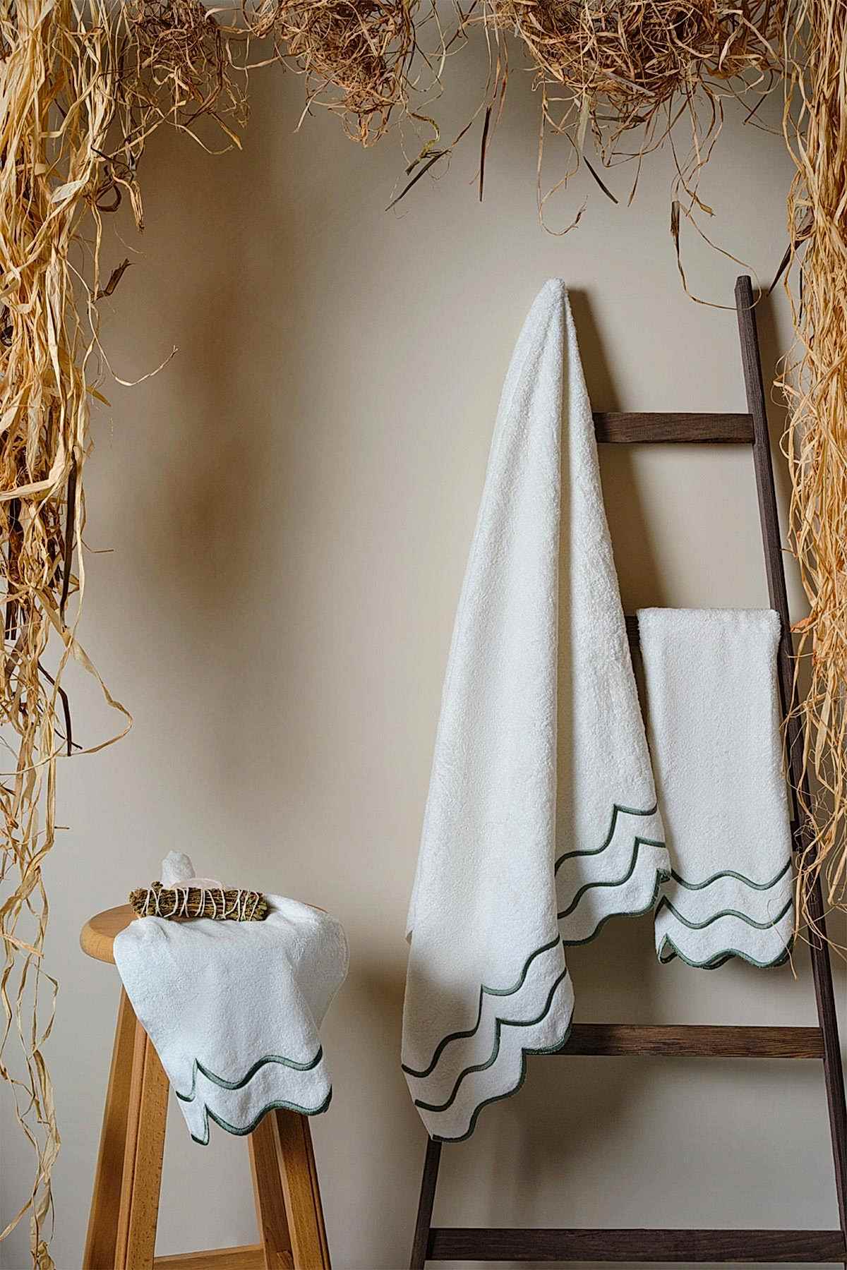 Helena El Havlusu (30 x 50 cm) - Nazik Home - Yuvama Değer!