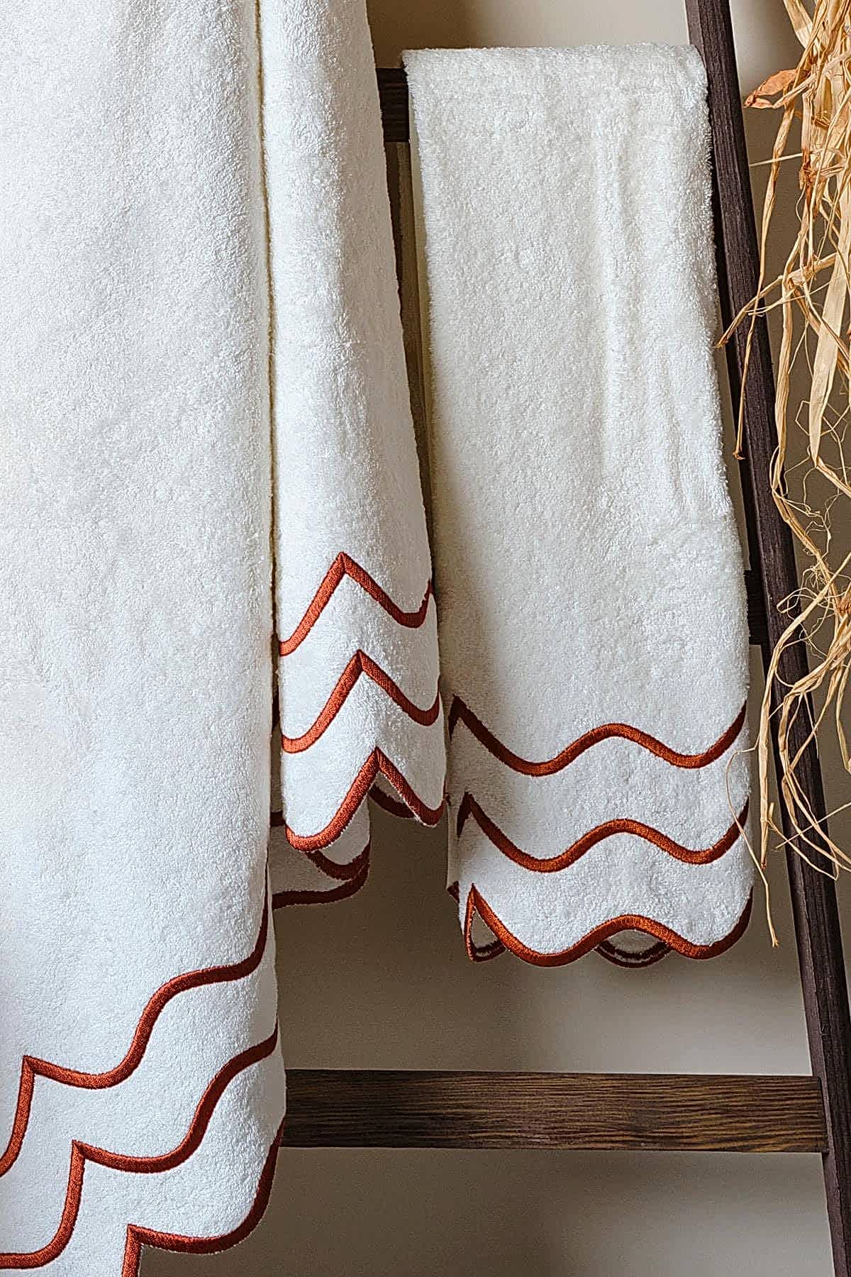 Helena Banyo Havlusu (90 x 150 cm) - Nazik Home - Yuvama Değer!