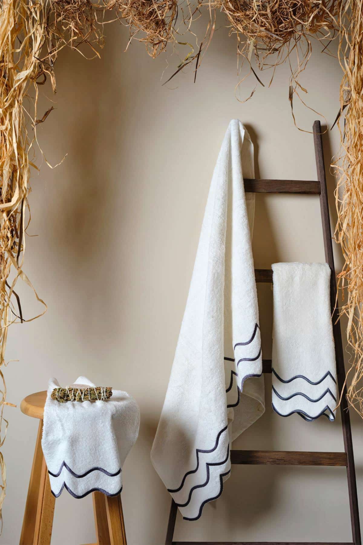 Helena Yüz Havlusu (50 x 90 cm) - Nazik Home - Yuvama Değer!