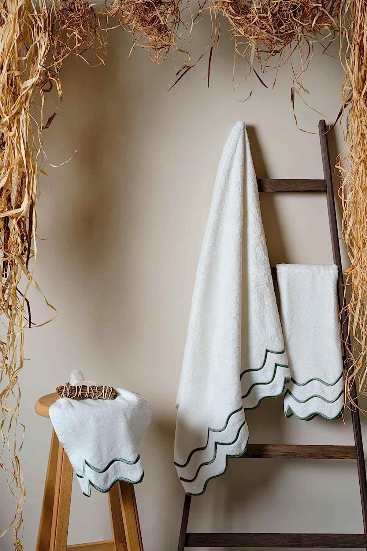 Helena Yüz Havlusu (50 x 90 cm) - Nazik Home - Yuvama Değer!