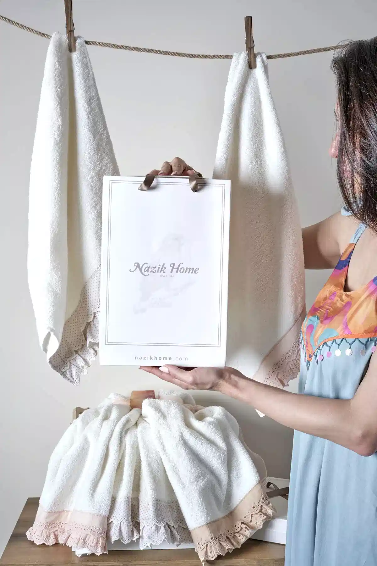 İrena 2'li Hediyelik Yüz Havlusu Seti (50 x 80 cm)