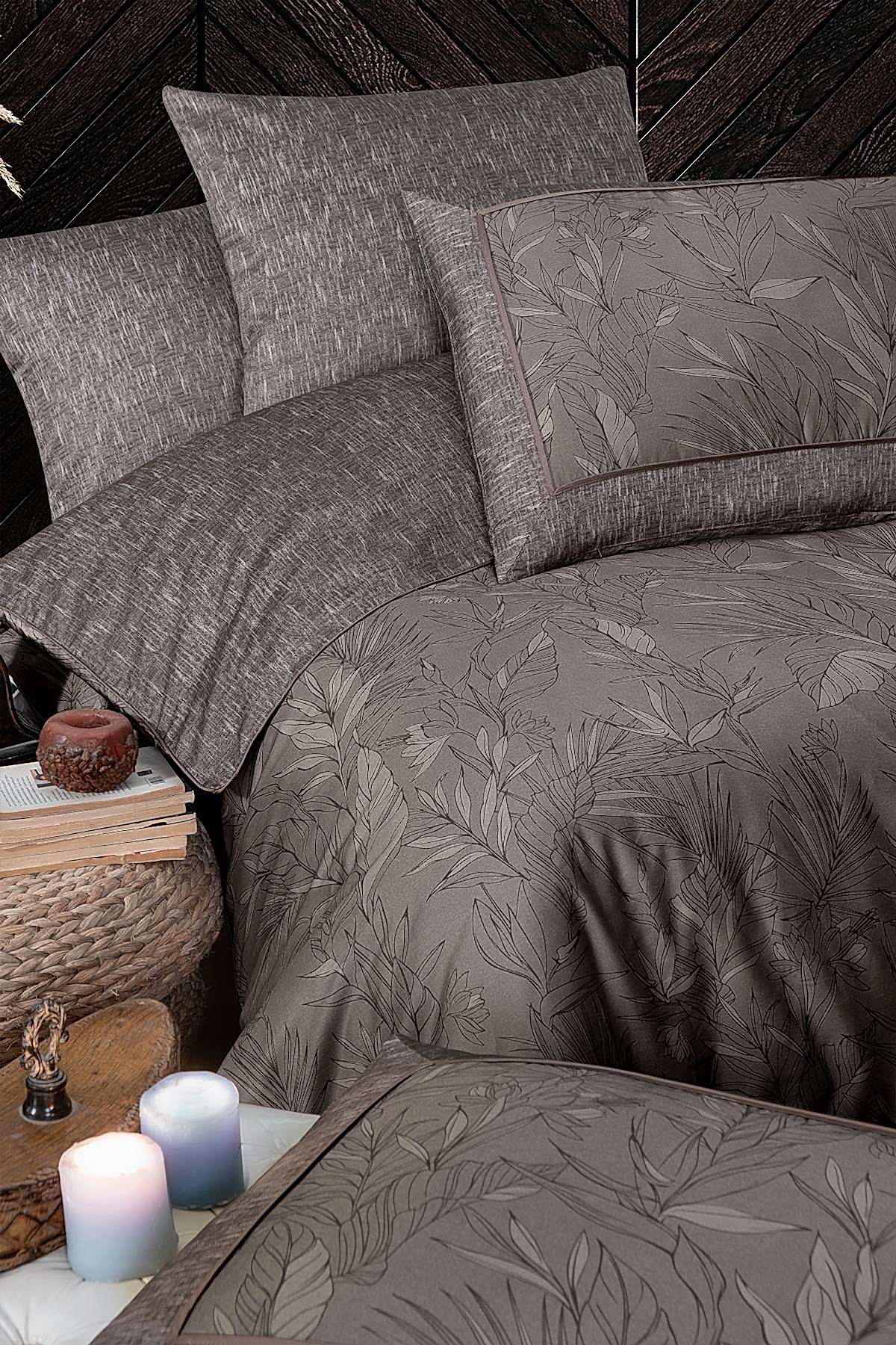 Jazz 300 TC Yaprak Desenli Süper King Size 6 Parça Nevresim Takımı - Nazik Home - Yuvama Değer!