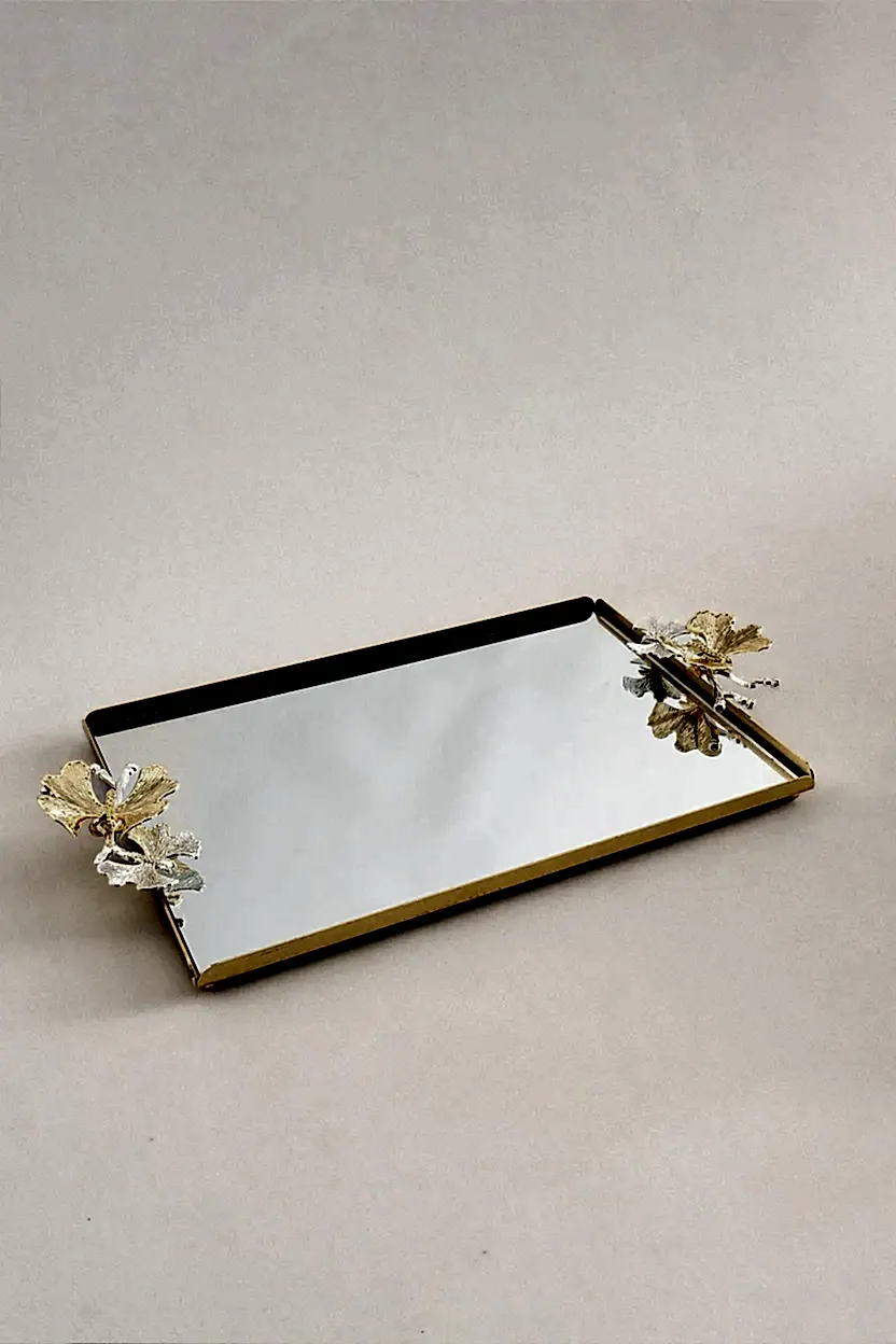 Laura Kelebek Kulplu Altın Büyük Tepsi (40 x 26 cm) - Nazik Home - Yuvama Değer!