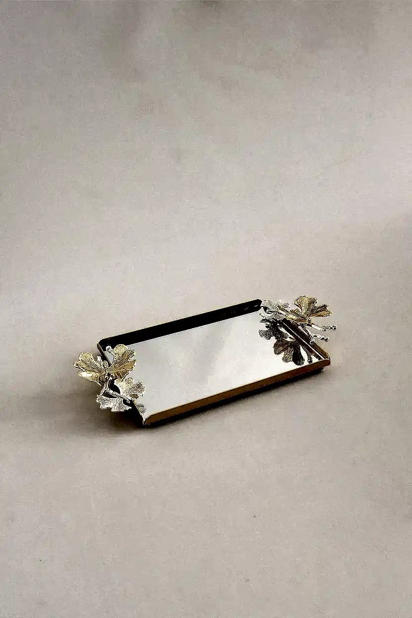 Laura Kelebek Kulplu Altın Küçük Tepsi (26 x 18 cm) - Nazik Home - Yuvama Değer!