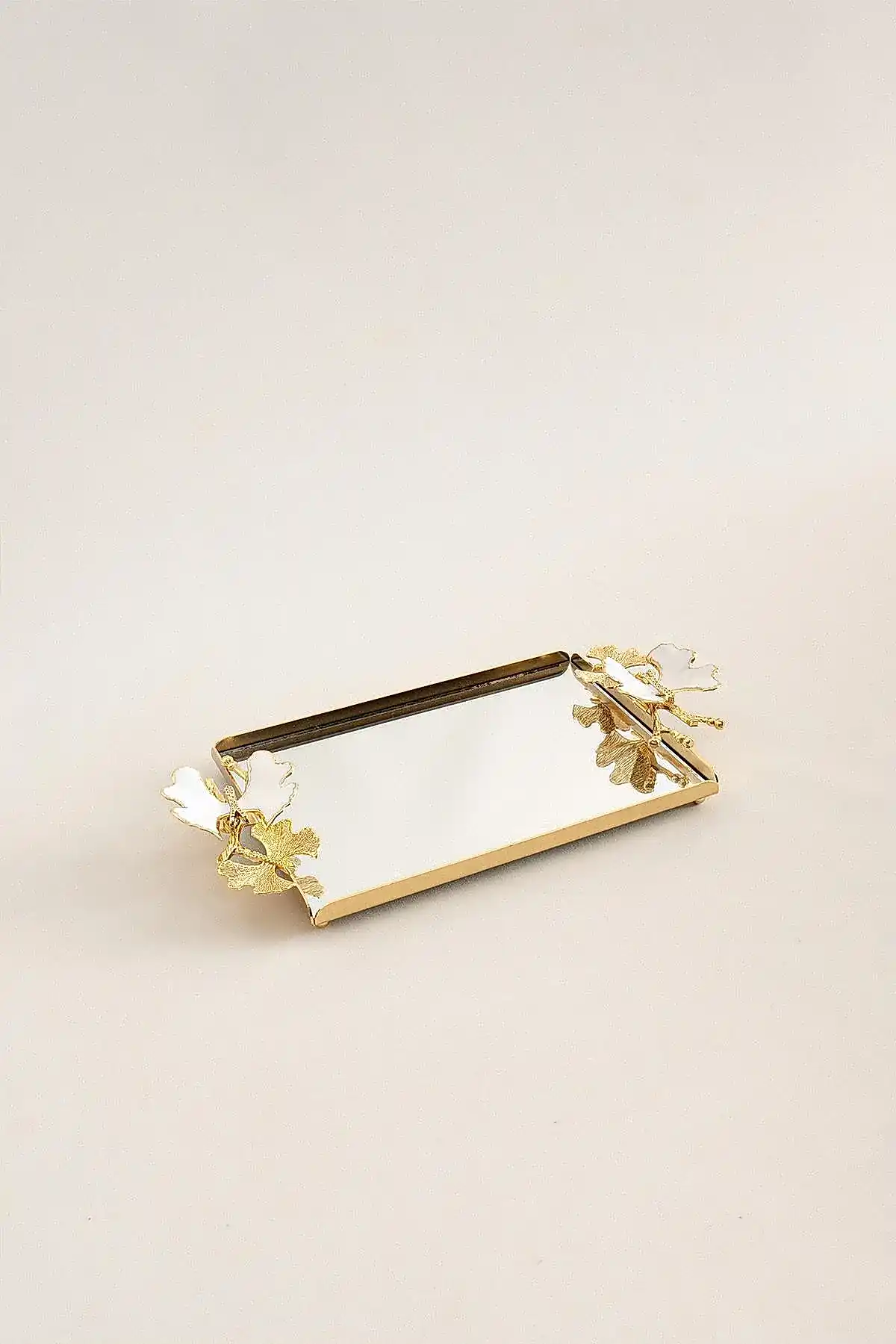 Laura Kelebek Kulplu Altın-Mine Küçük Tepsi (26 x 18 cm) - Nazik Home - Yuvama Değer!