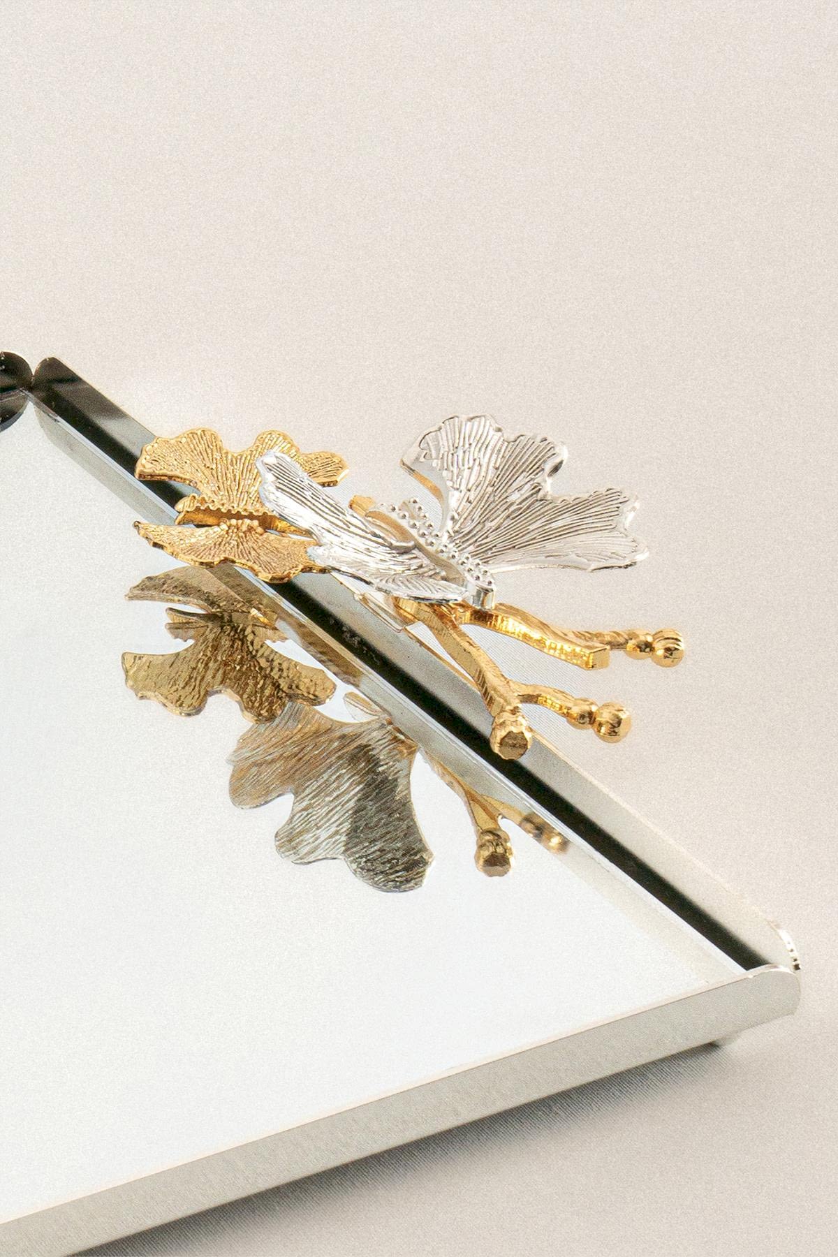 Laura Kelebek Kulplu Gümüş Büyük Tepsi (40 x 26 cm) - Nazik Home - Yuvama Değer!