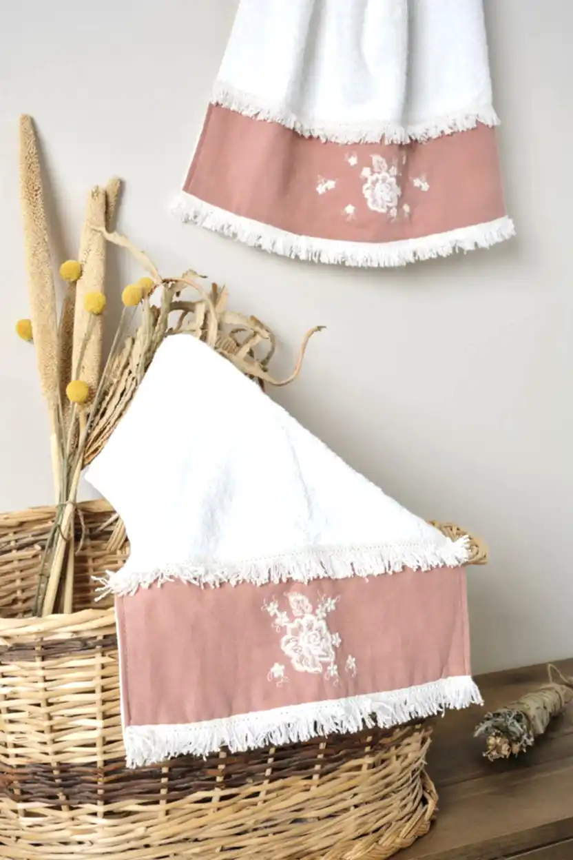 Linea Çiçek Desenli Havlu (30 x 50 cm)