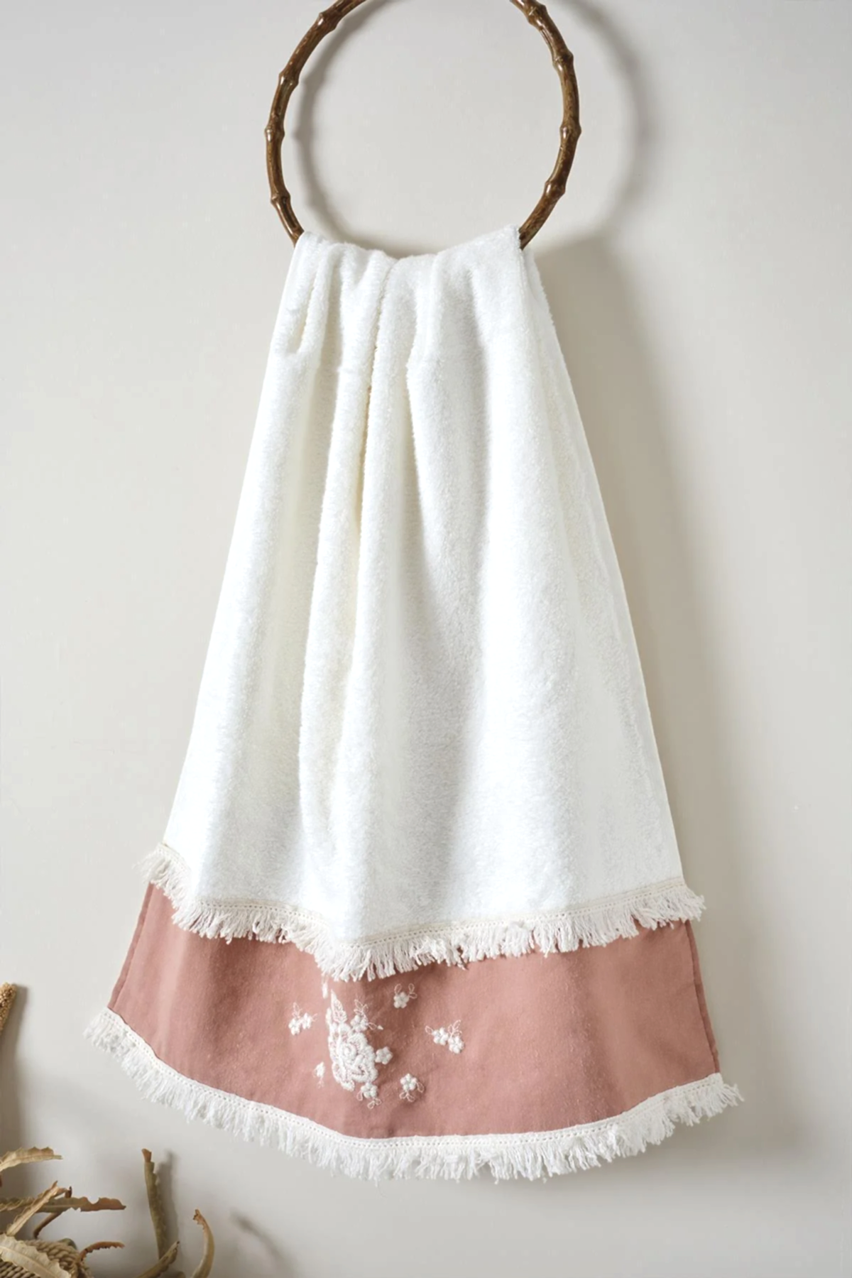 Linea Çiçek Desenli Havlu (30 x 50 cm) - Nazik Home - Yuvama Değer!