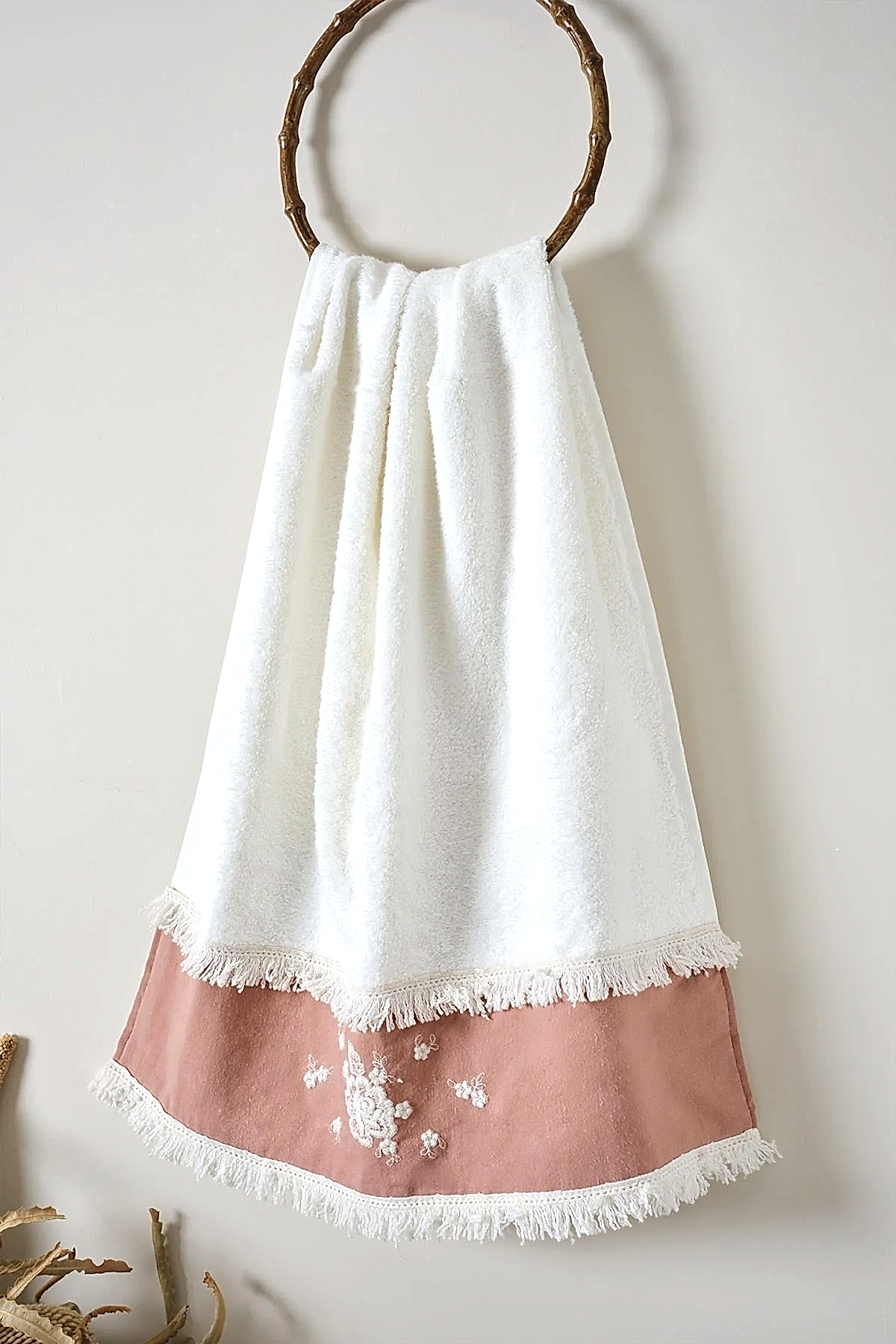 Linea Çiçek Desenli Havlu (50 x 90 cm) - Nazik Home - Yuvama Değer!