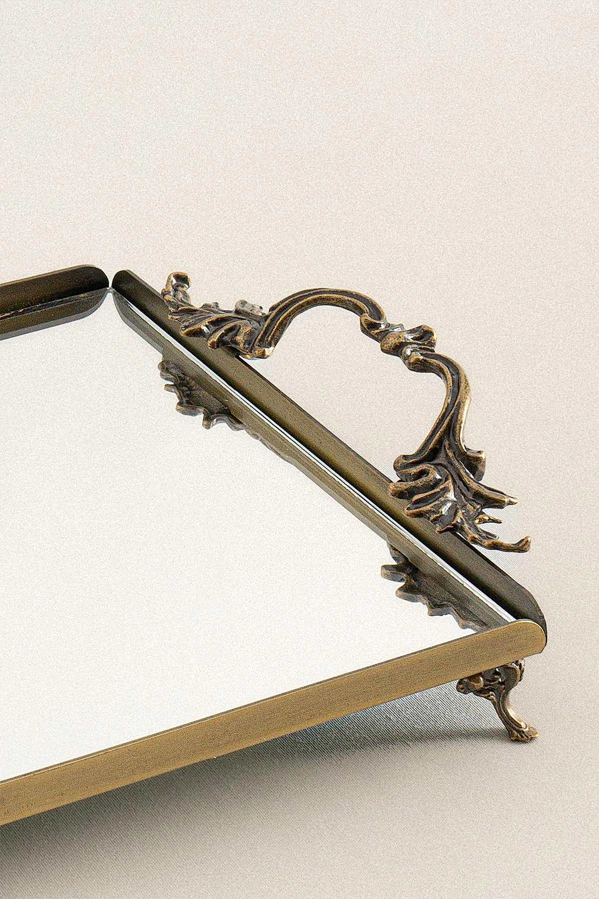 Mabel Zarif Kulplu Eskitme Orta Tepsi (32 x 22 cm) - Nazik Home - Yuvama Değer!