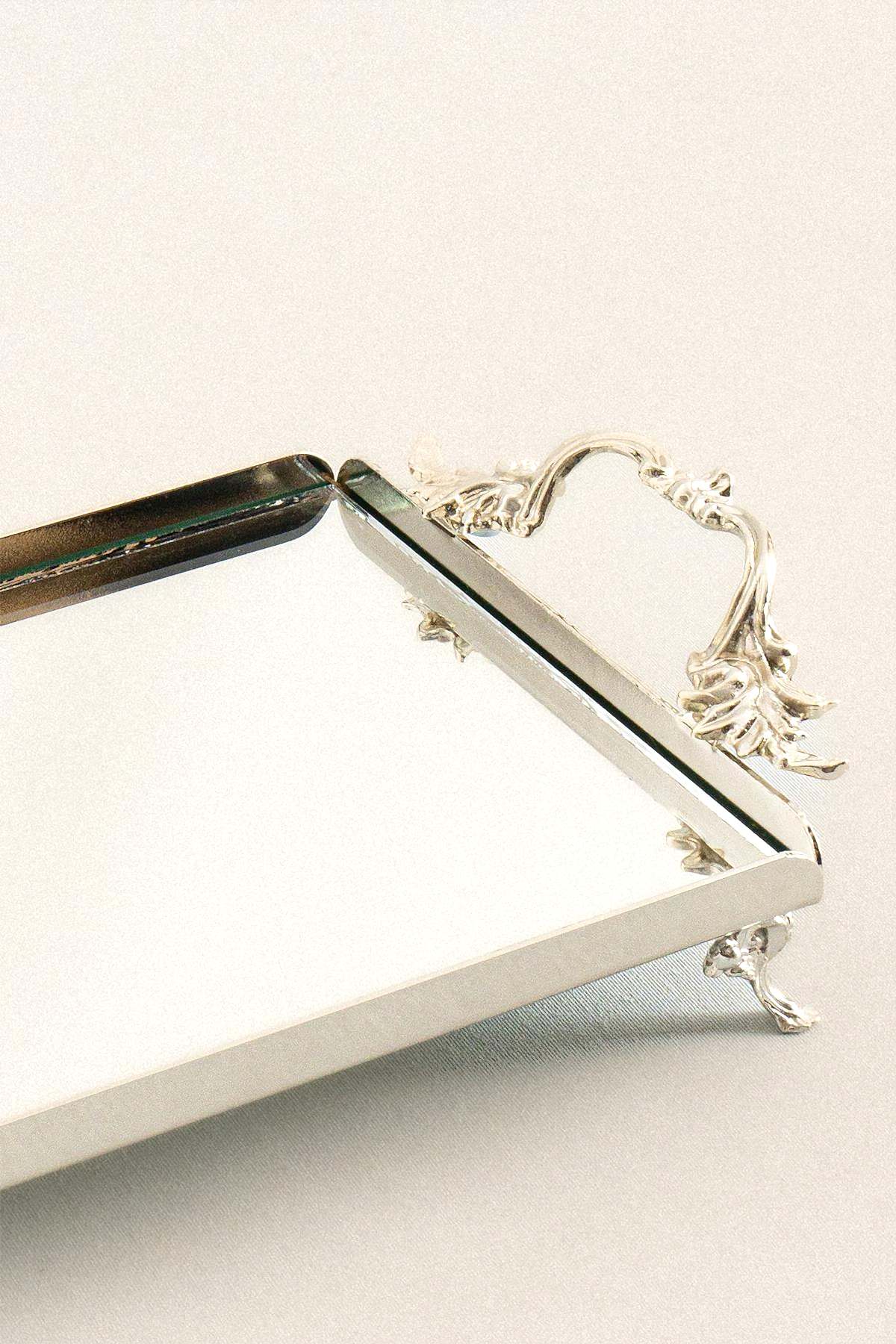 Mabel Zarif Kulplu Gümüş Mini Tepsi (25 x 15 cm) - Nazik Home - Yuvama Değer!