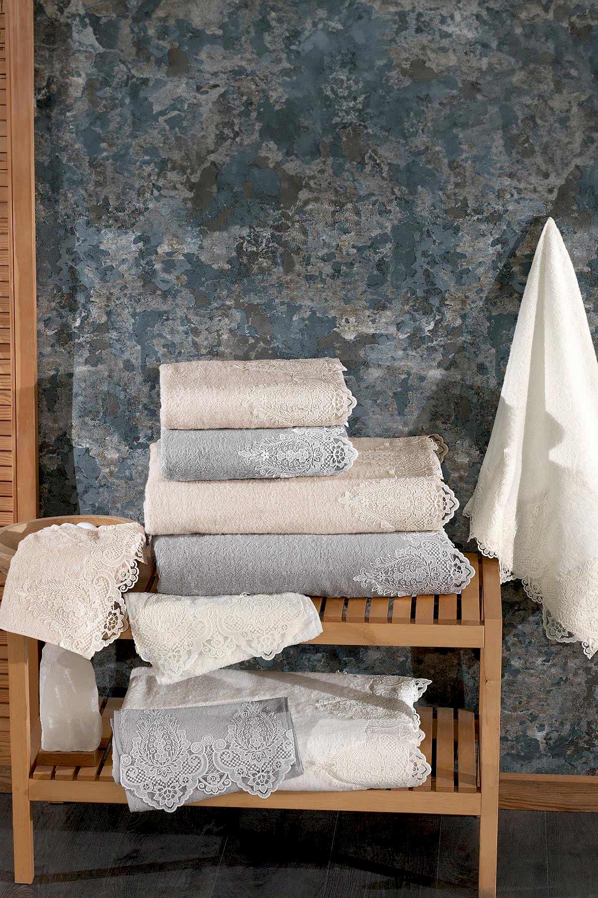 Marry Dantelli Yüz Havlusu (50 x 90 cm) - Nazik Home - Yuvama Değer!