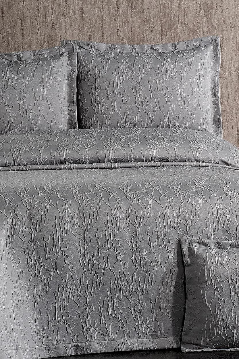 Mitra İşlemeli Tek Kişilik Yatak Örtüsü