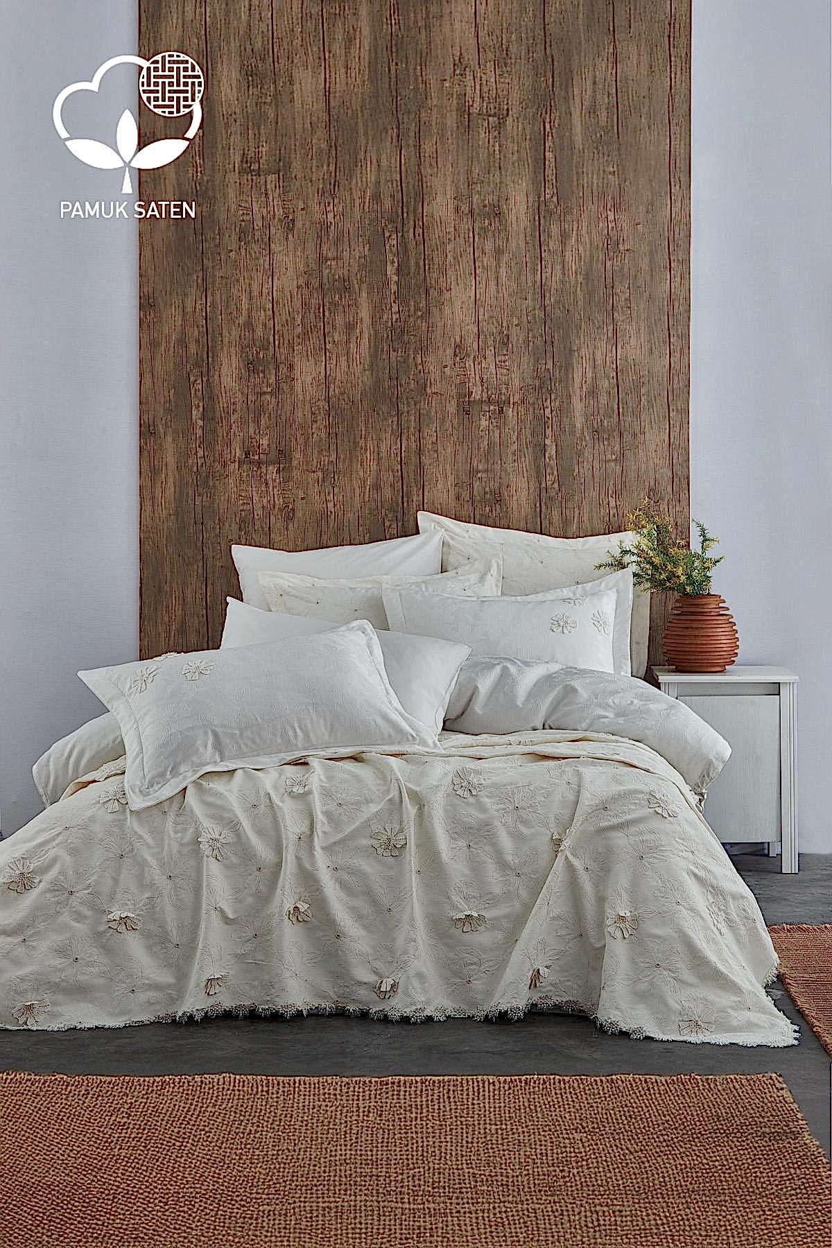 Nergiz Çiçek İşlemeli Çift Kişilik 9 Parça Nevresim + Pike Set - Nazik Home - Yuvama Değer!