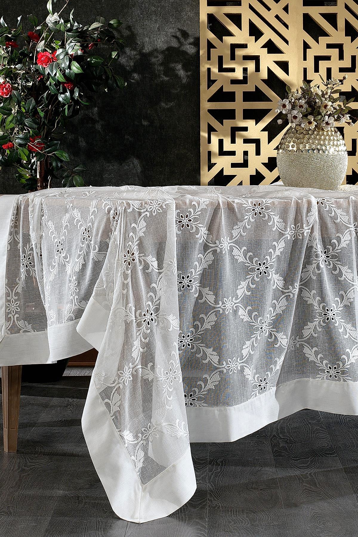 Nitra Leke Tutmaz Dertsiz Masa Örtüsü (160 x 260 cm) - Nazik Home - Yuvama Değer!