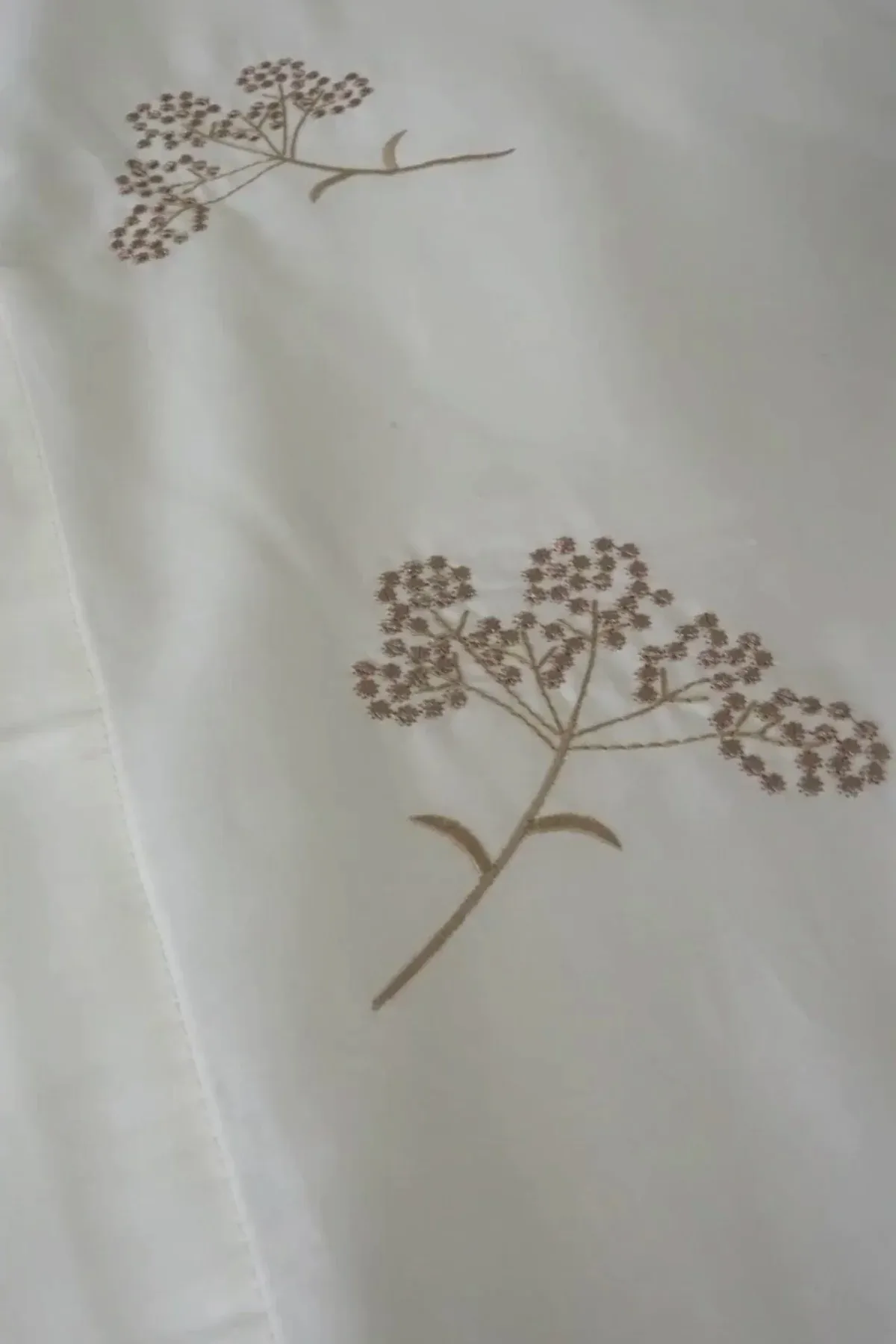 Sementa Çiçek Nakışlı Pamuk Saten Çift Kişilik 6 Parça Nevresim Takımı