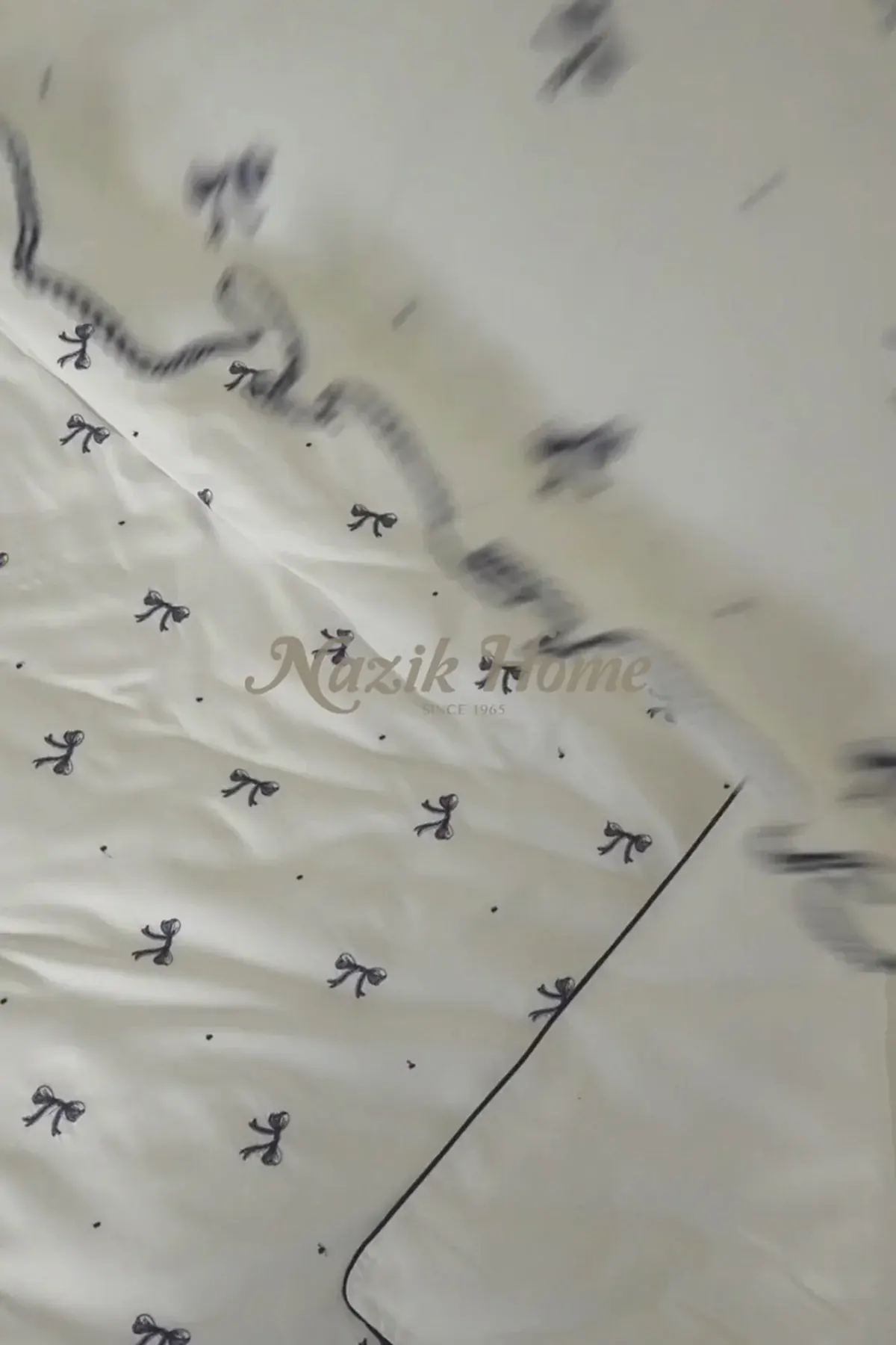 Serena Fiyonk Nakışlı Pamuk Saten Çift Kişilik 6 Parça Nevresim Takımı