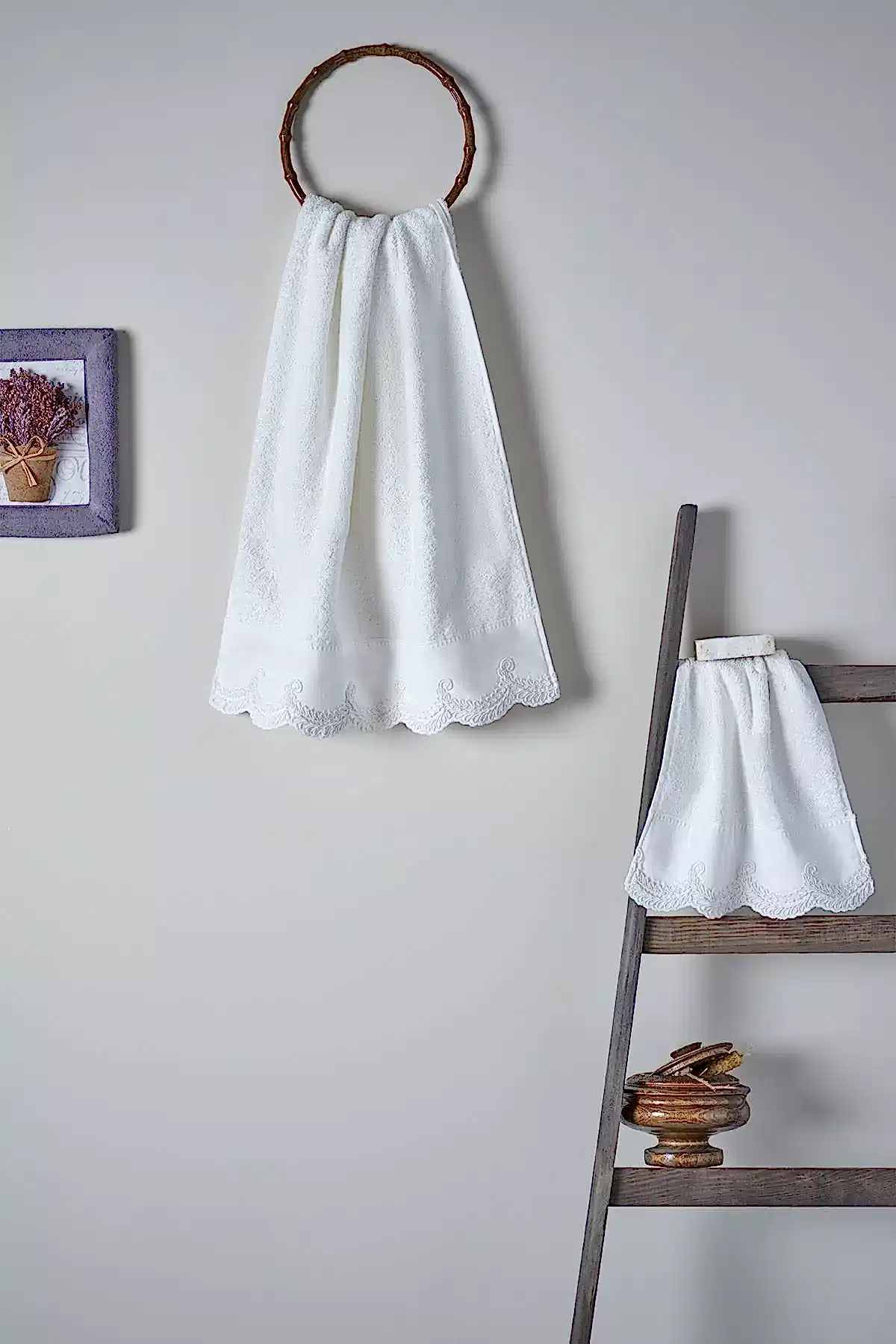 Ramos İşlemeli Banyo Havlusu (90 x 150 cm) - Nazik Home - Yuvama Değer!