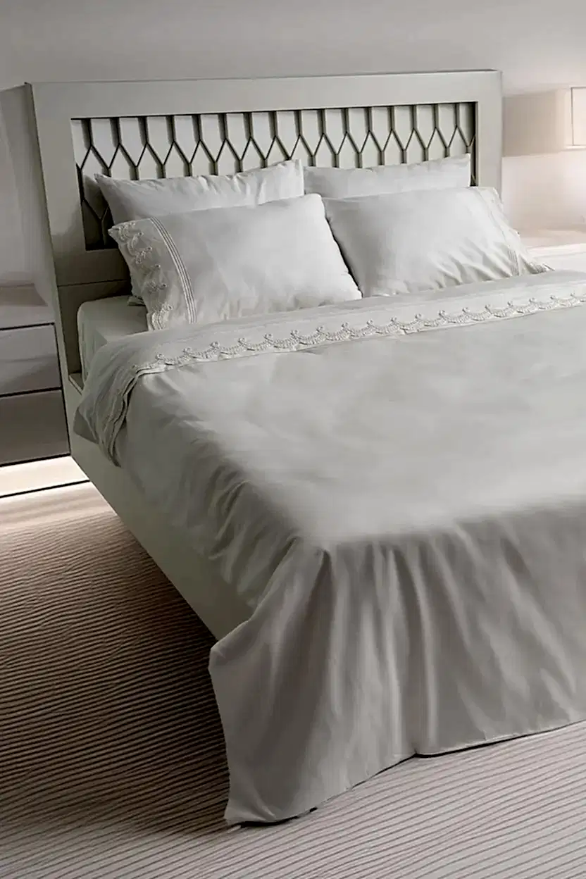 Ramos Nakış İşlemeli Pamuk Saten Çift Kişilik 6 Parça Nevresim Takımı