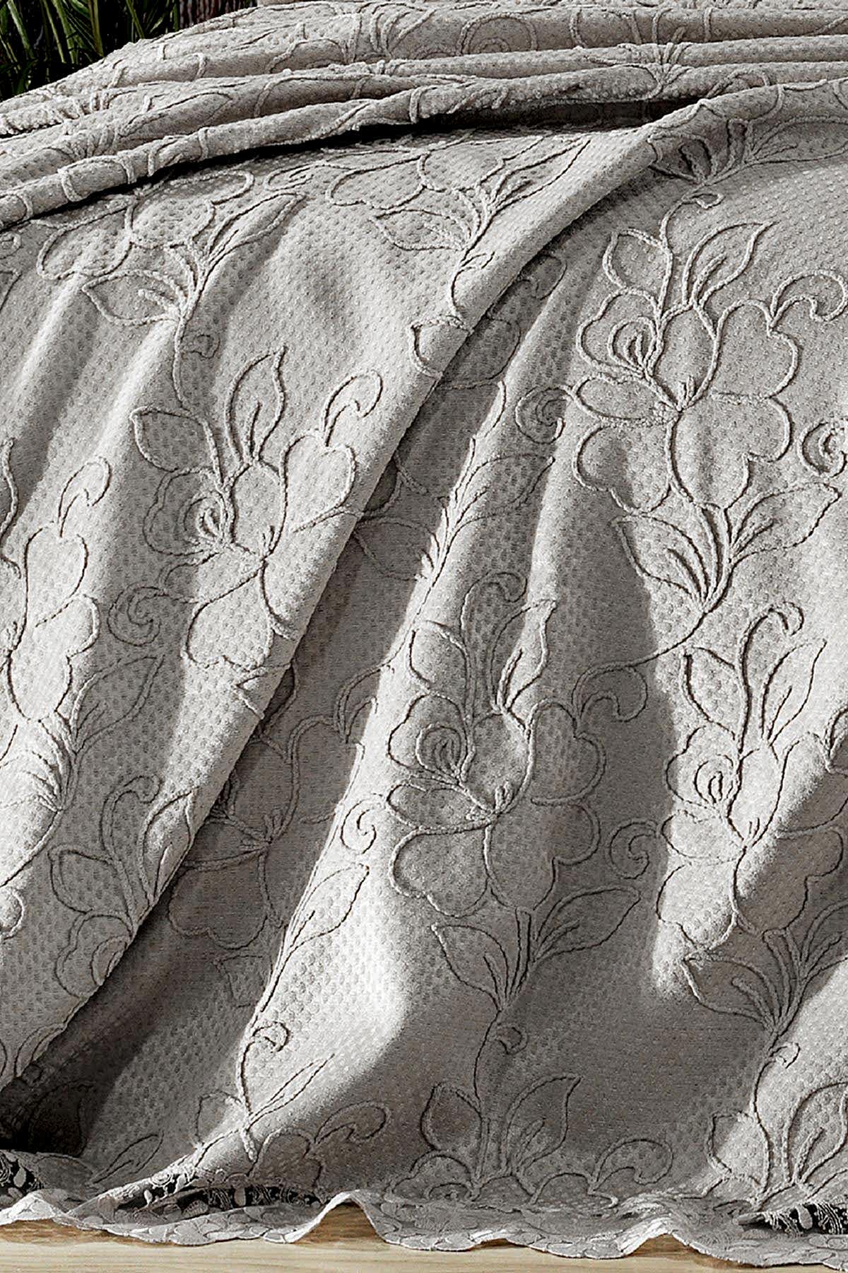 Rosella Dantelli Çift Kişilik 7 Parça Nevresim + Pike Set