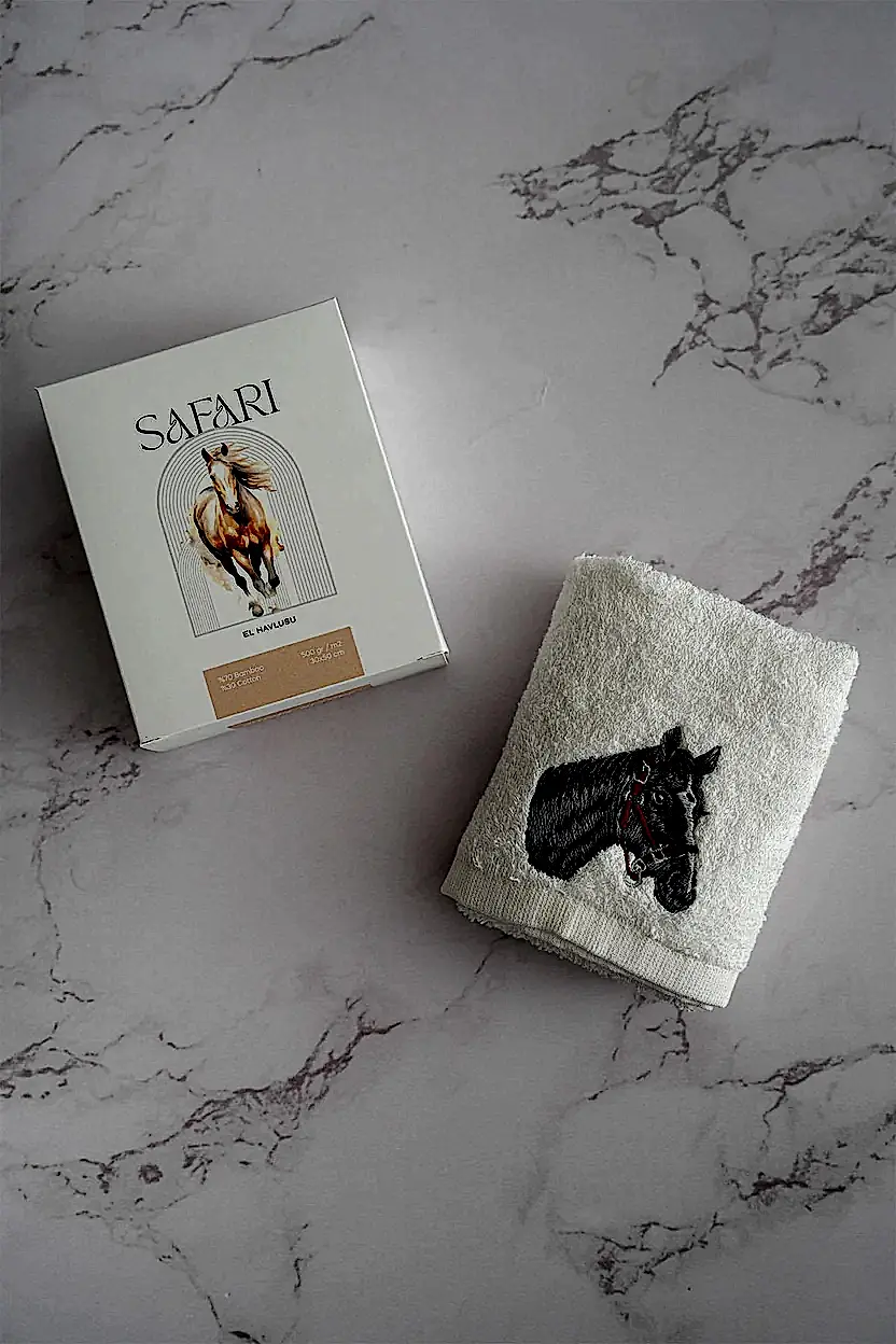 Safari Serisi Hayvan Nakışlı El Havlusu (30 x 50 cm)