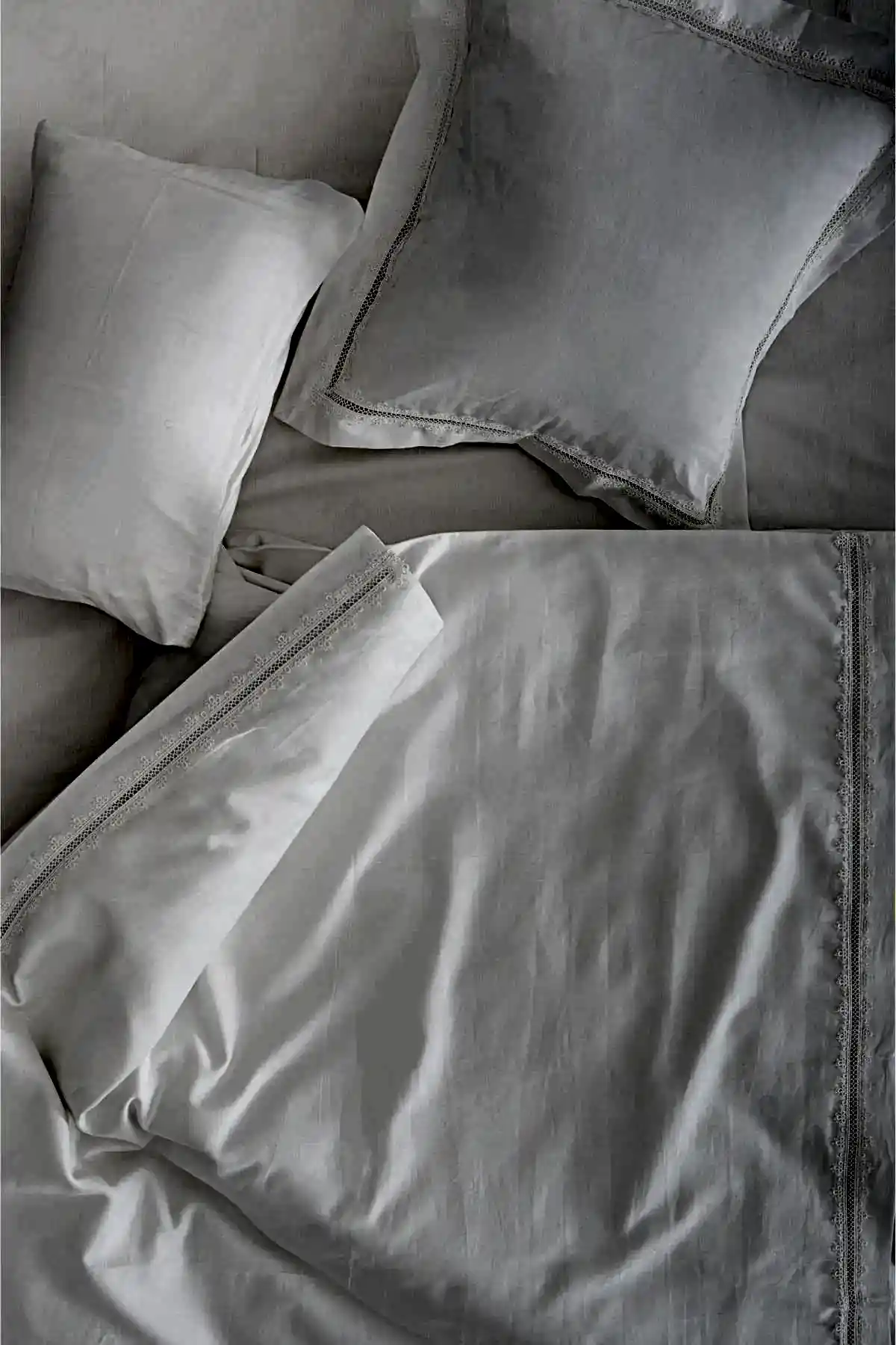 Sena Bebek İşlemeli Pamuk Saten 4 Parça Nevresim Takımı