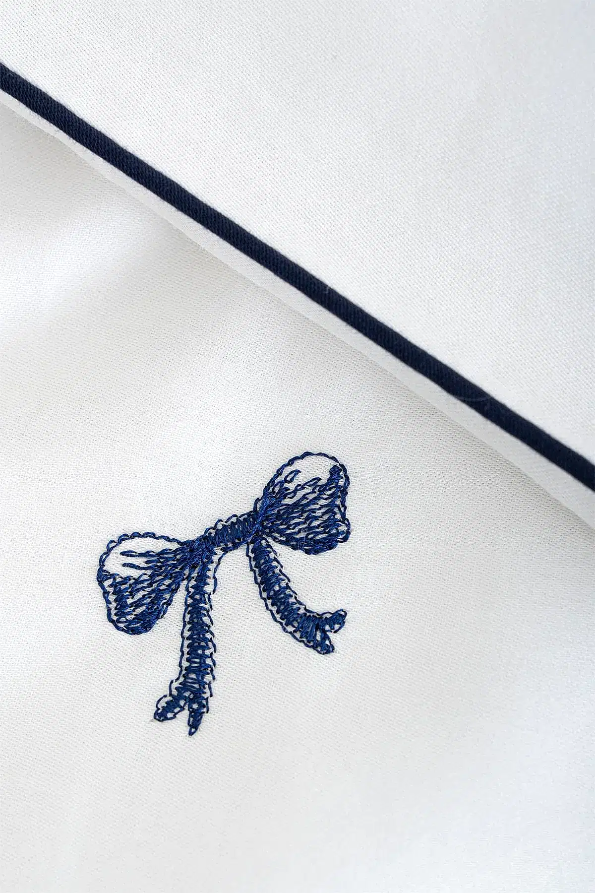 Serena Fiyonk Nakışlı Pamuk Saten Çift Kişilik 6 Parça Nevresim Takımı