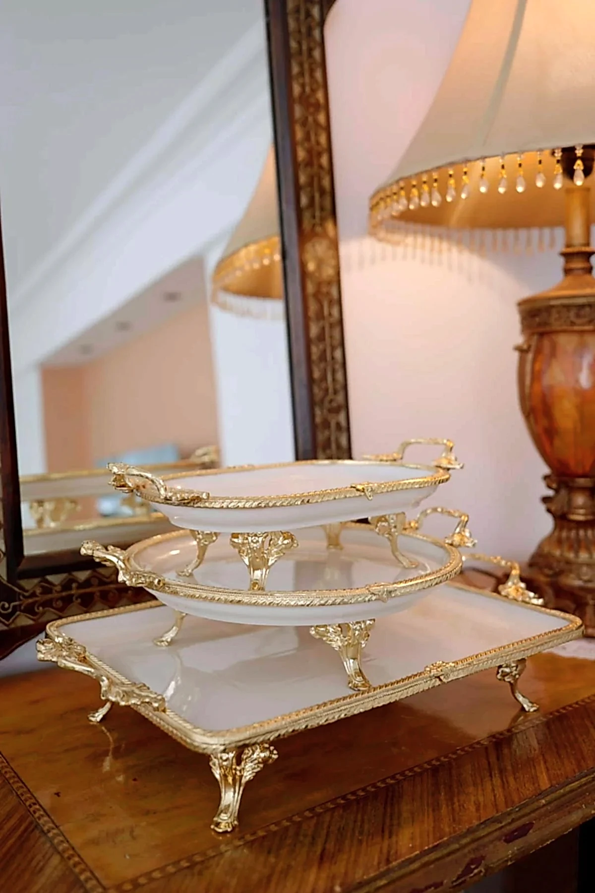 Sierra Altın Detaylı Kulplu Porselen Sunumluk Oval (30 x 16 cm) - Nazik Home - Yuvama Değer!