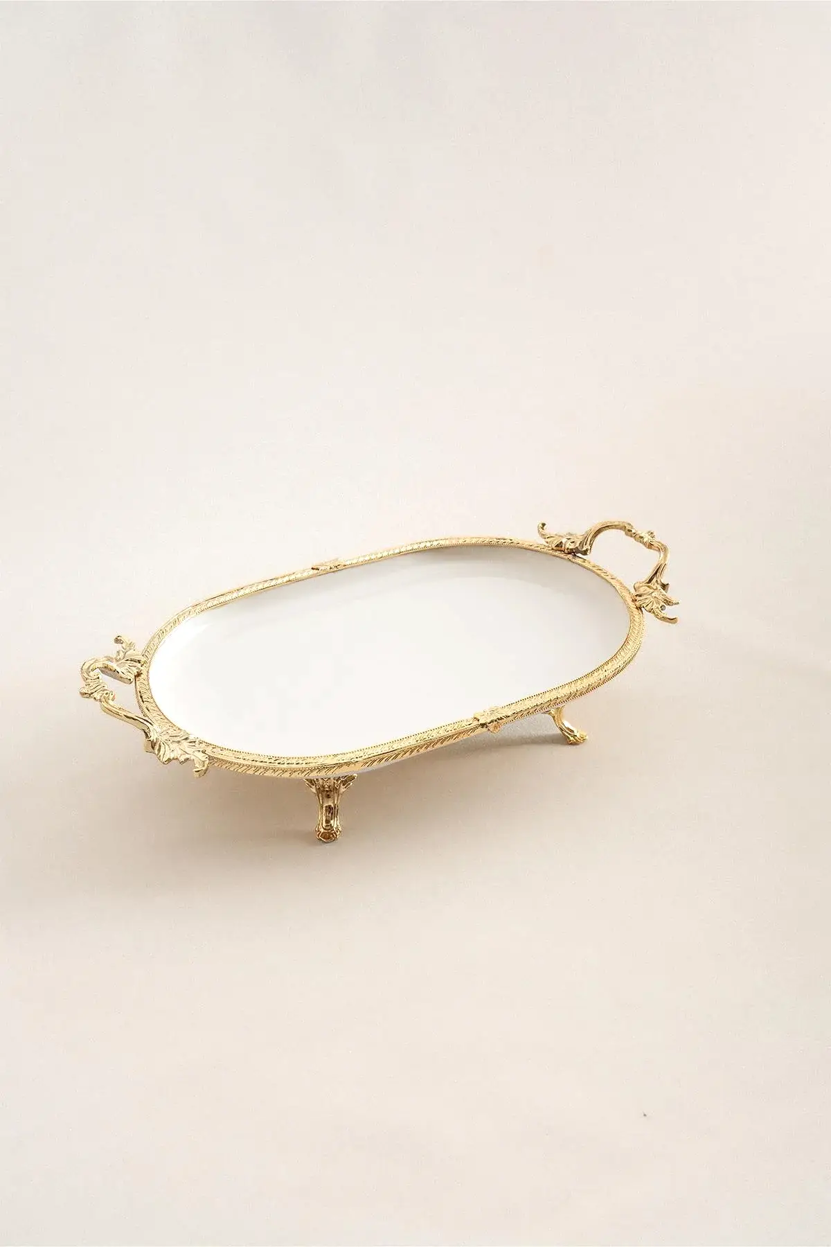 Sierra Altın Detaylı Kulplu Porselen Sunumluk Oval (33 x 21 cm) - Nazik Home - Yuvama Değer!