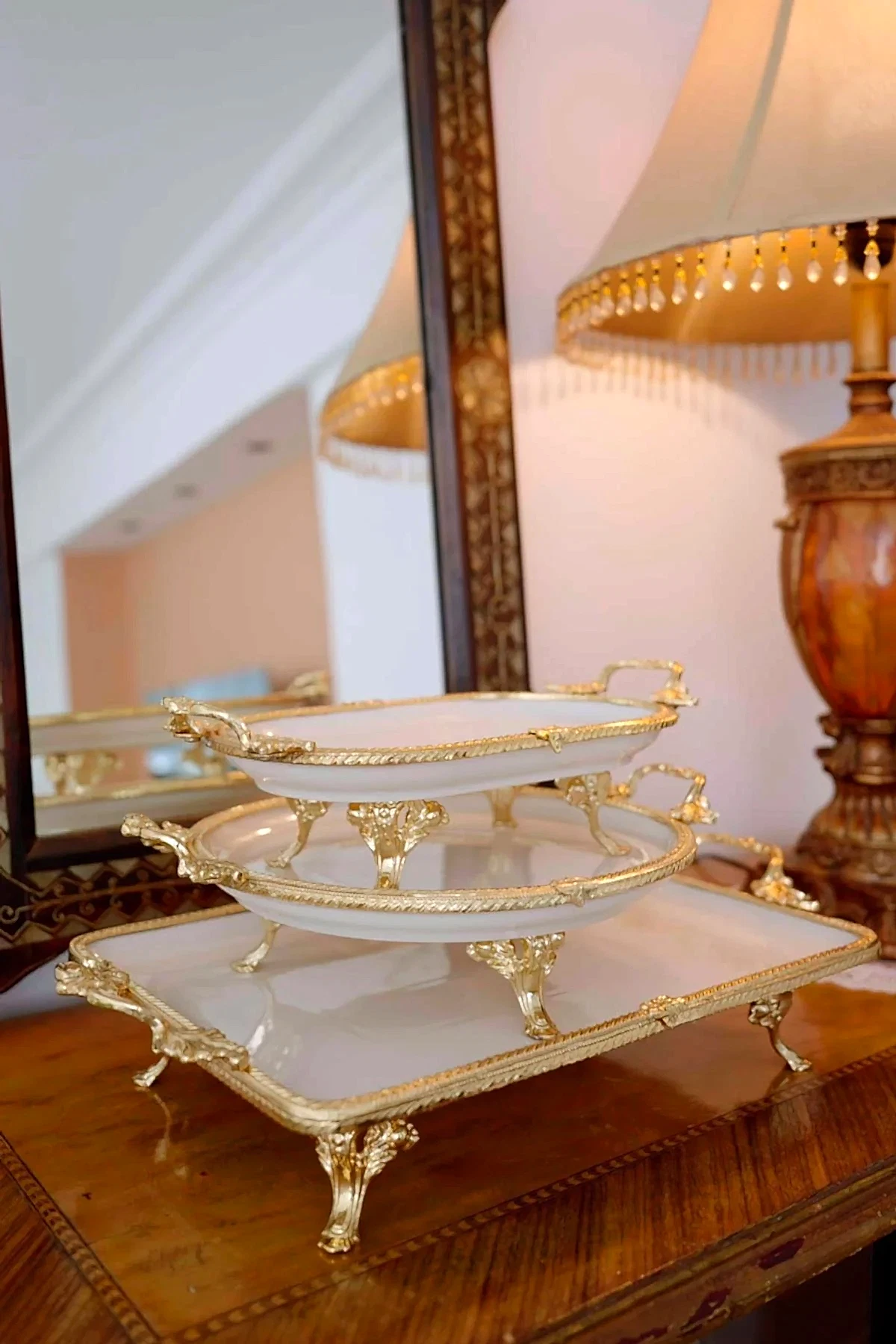 Sierra Altın Detaylı Kulplu Porselen Sunumluk Oval (33 x 21 cm) - Nazik Home - Yuvama Değer!