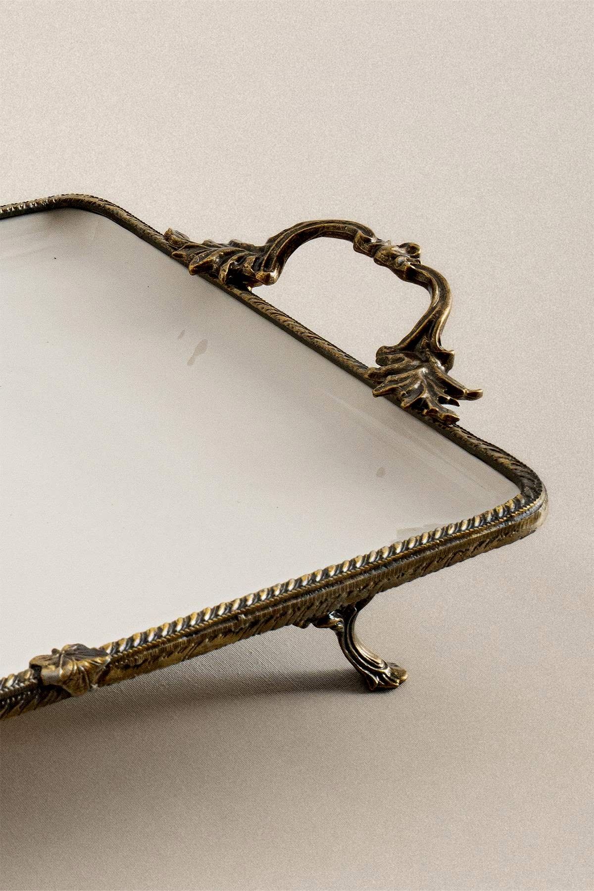 Sierra Eskitme Detaylı Kulplu Porselen Sunumluk Dikdörtgen (35 x 26 cm) - Nazik Home - Yuvama Değer!