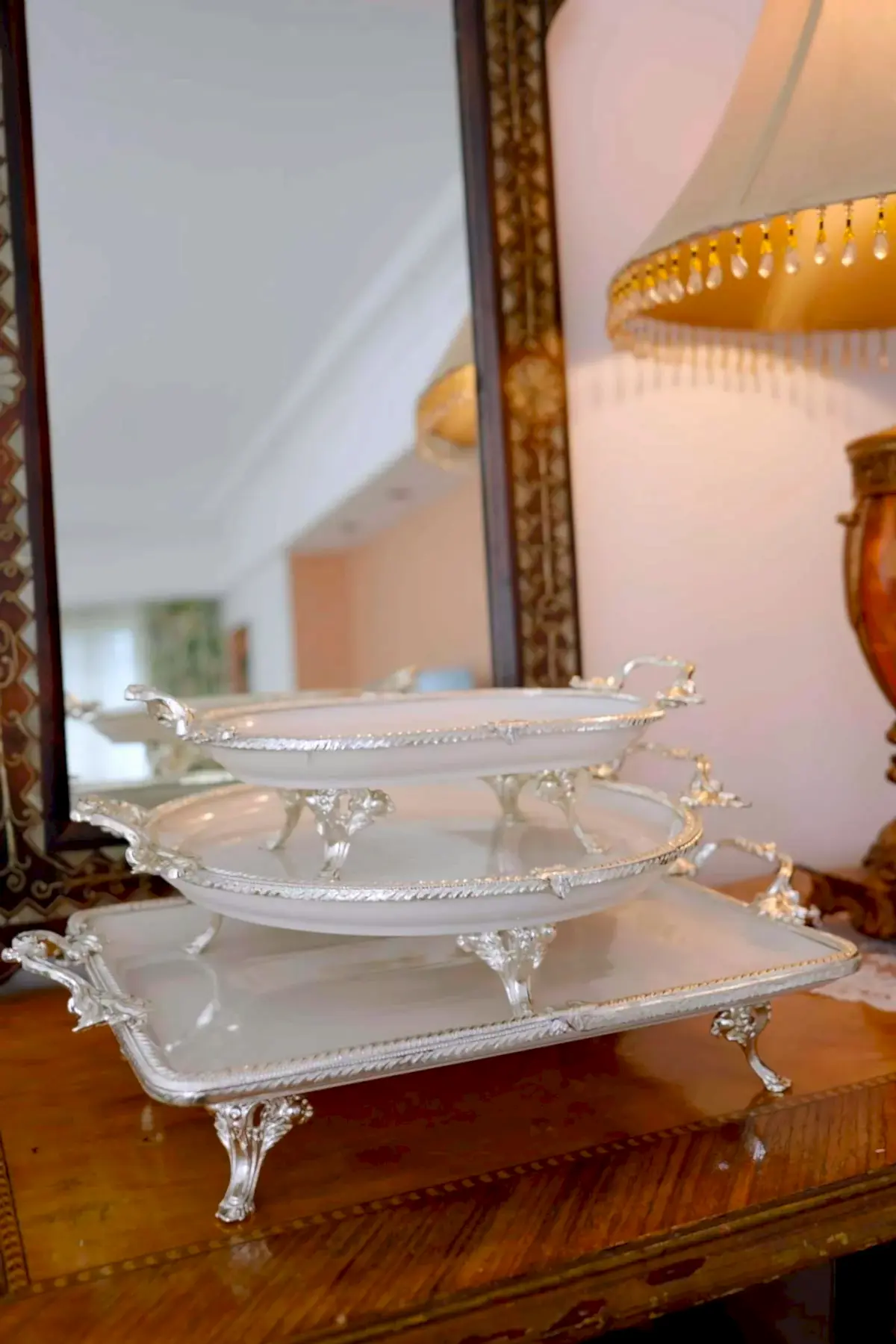 Sierra Gümüş Detaylı Kulplu Porselen Sunumluk Oval (25 x 15 cm) - Nazik Home - Yuvama Değer!