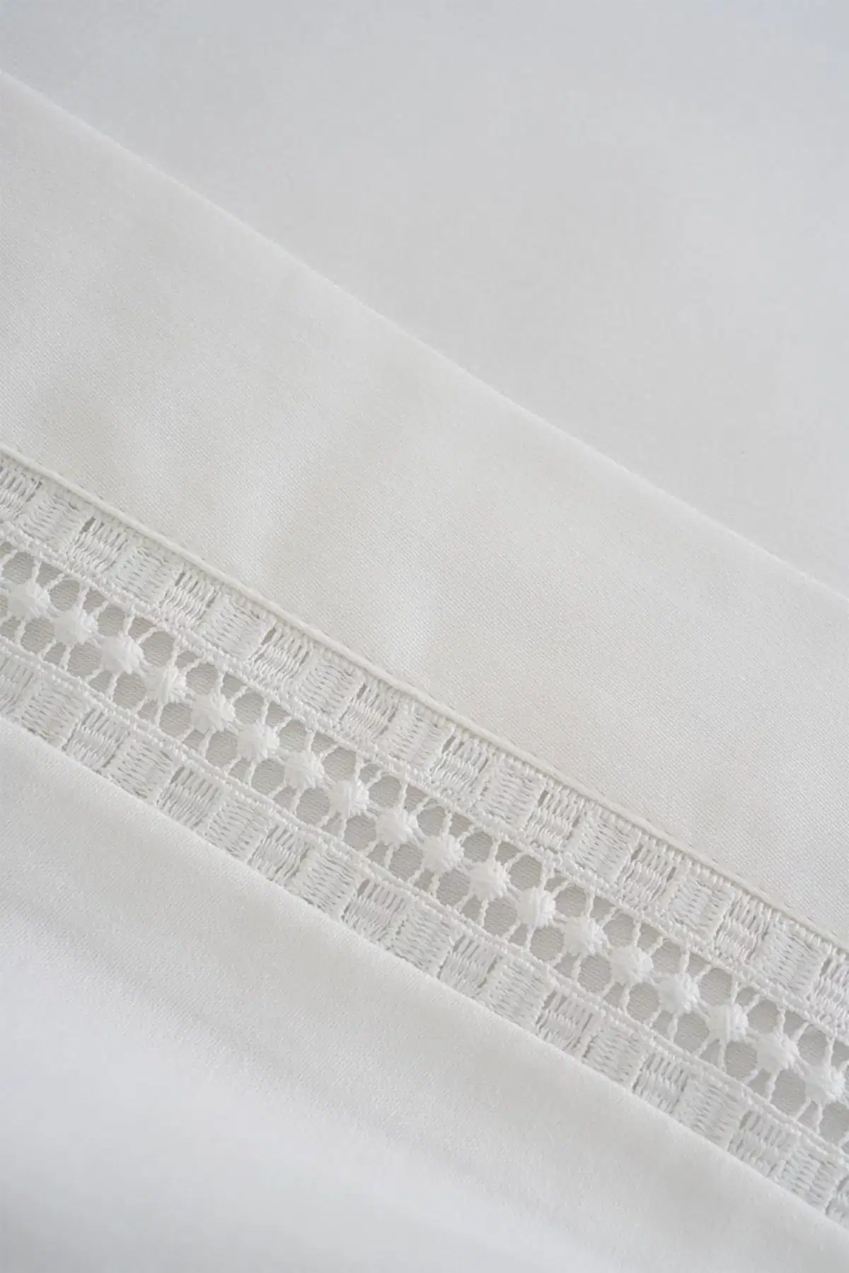 Sofia İşlemeli Pamuk Saten King Size 6 Parça Nevresim Takımı