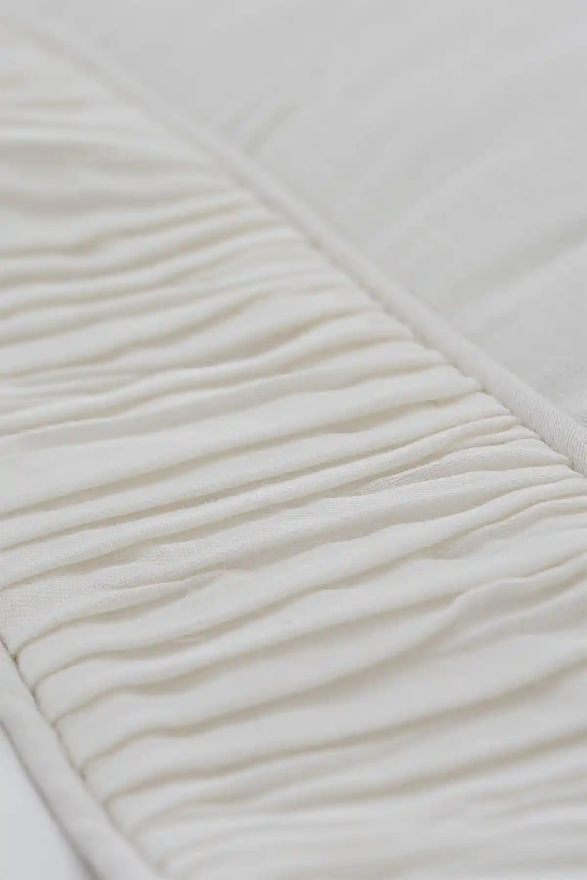 Terosa Plise Detaylı Pamuk Saten Çift Kişilik 6 Parça Nevresim Takımı