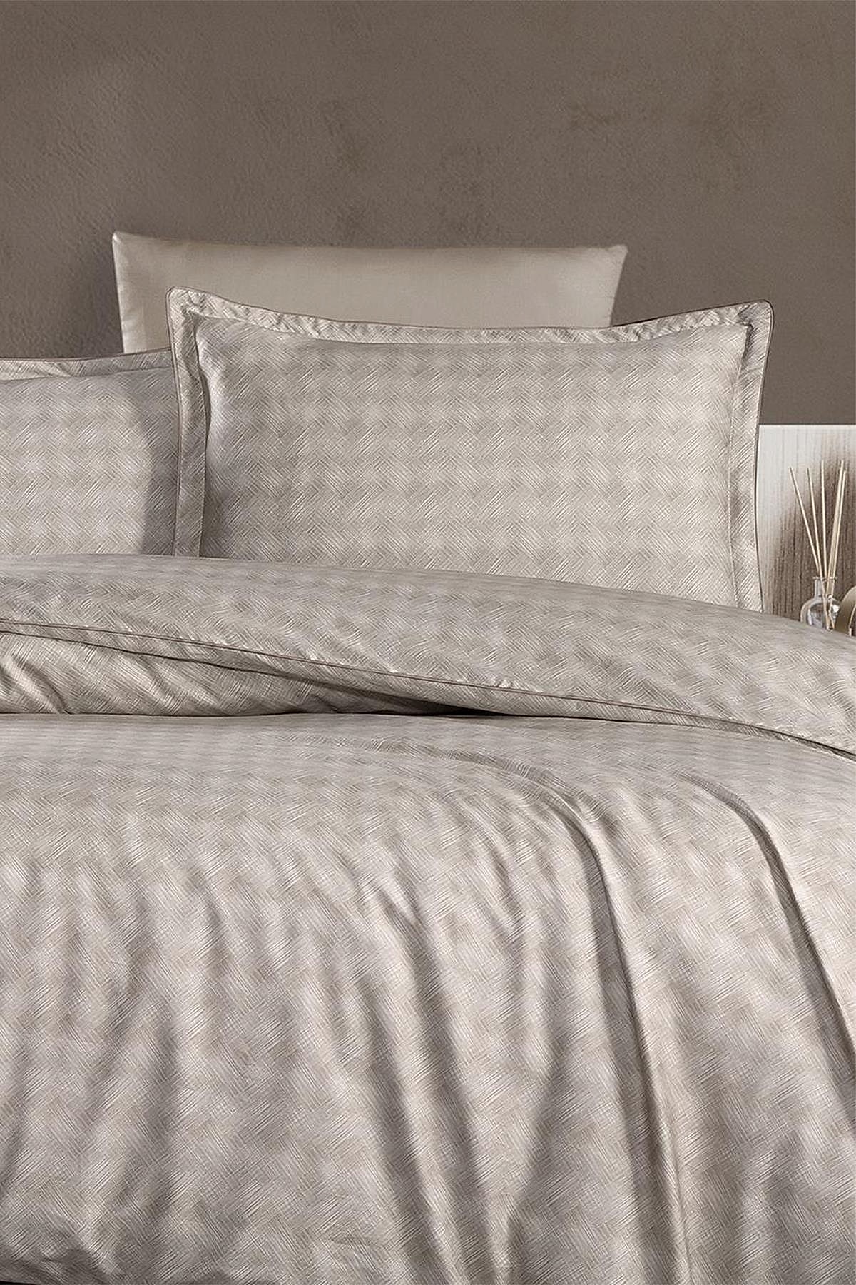 Tulip 300 TC Karo Desenli Süper King Size 6 Parça Nevresim Takımı - Nazik Home - Yuvama Değer!