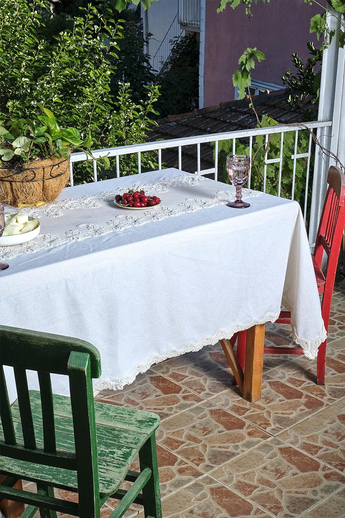 Vole Runner'lı Masa Örtüsü (150 x 250 cm) - Nazik Home - Yuvama Değer!